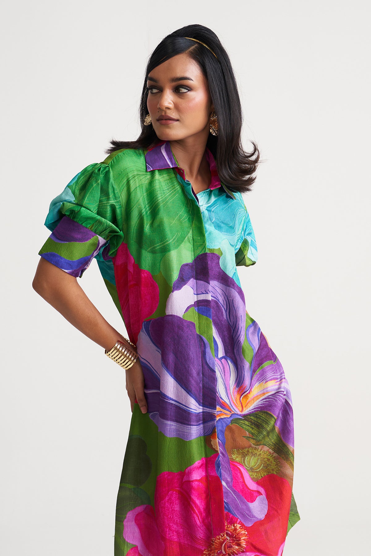 Box yoke pleated dress