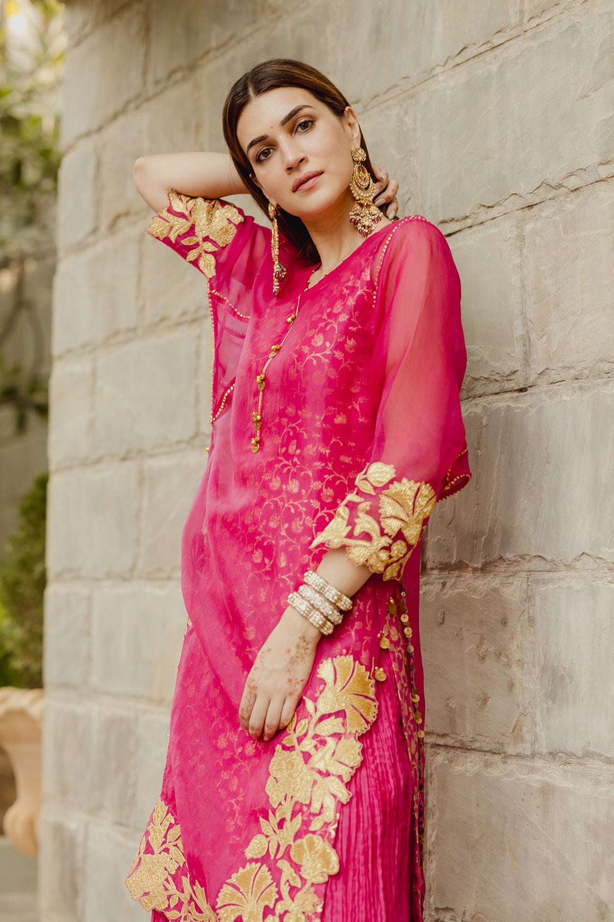 Kriti sanon in Organza gota patch kurta set