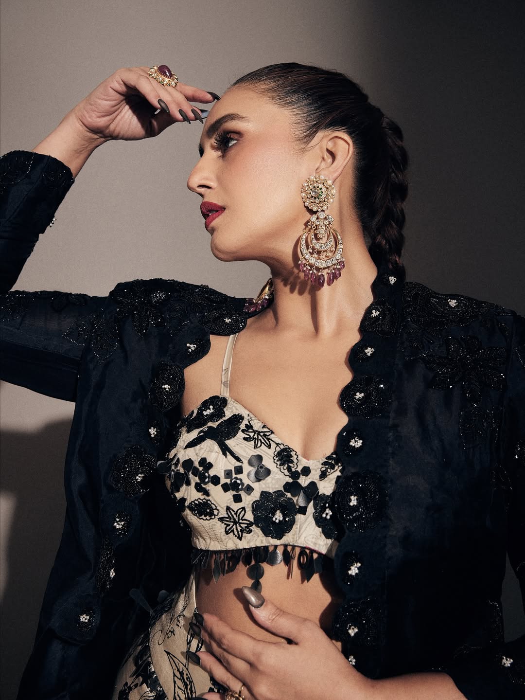 Huma Qureshi in Black & beige long jacket set