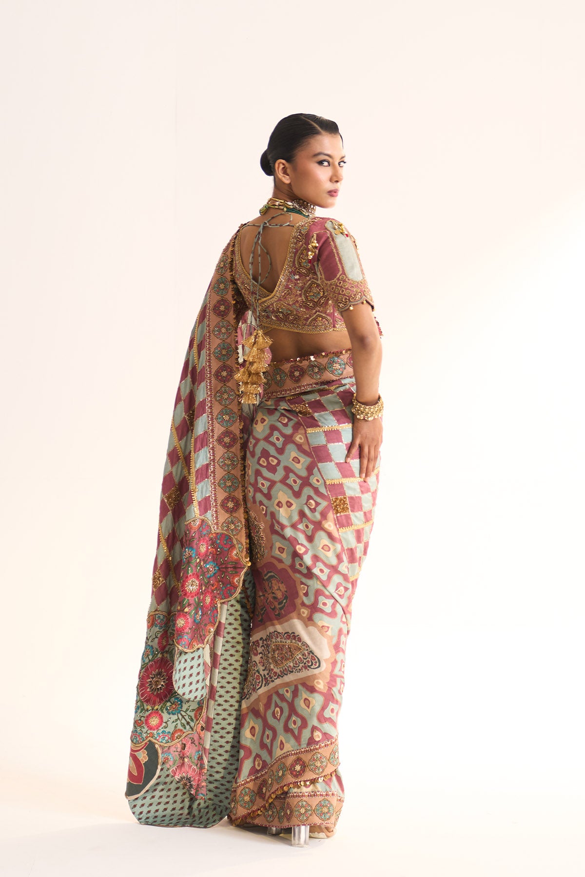 Hoormahal Royale saree