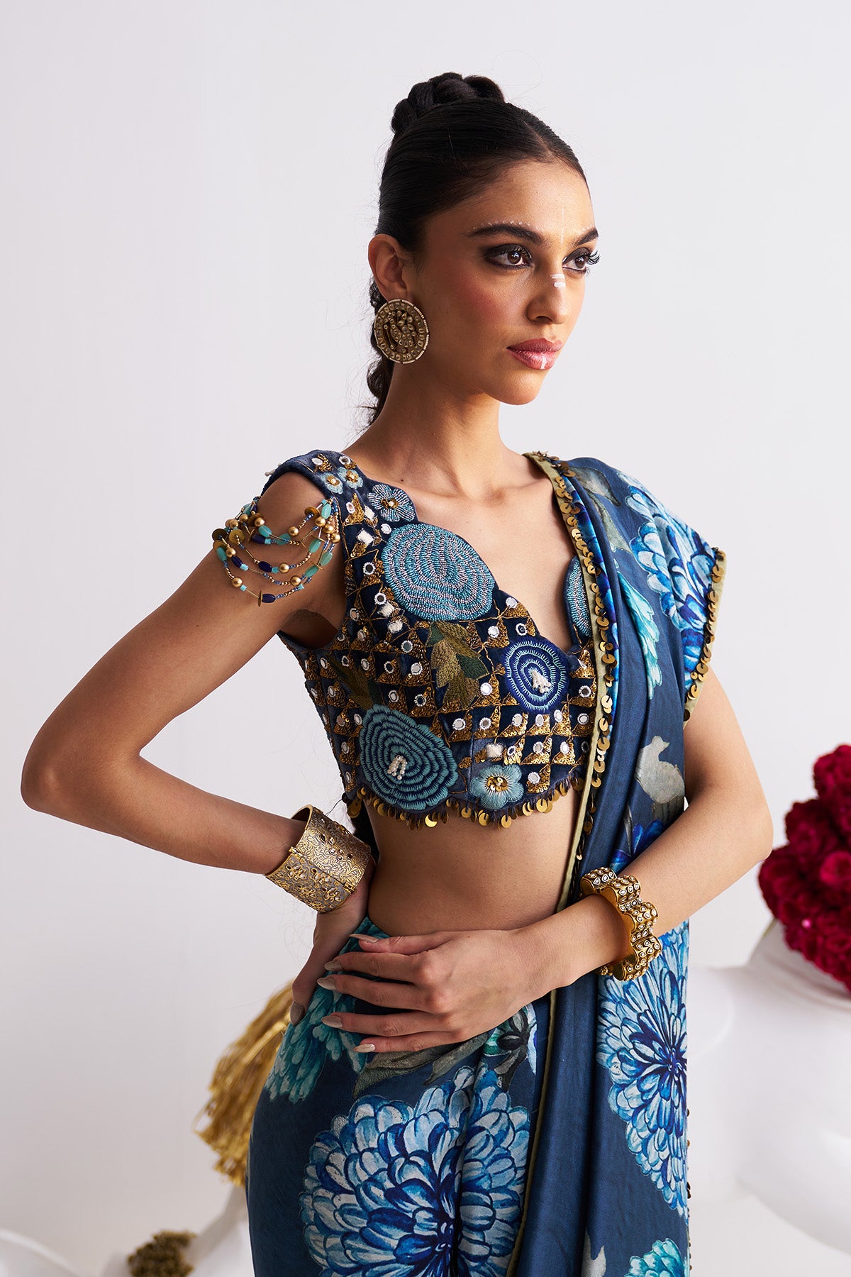 Open saree