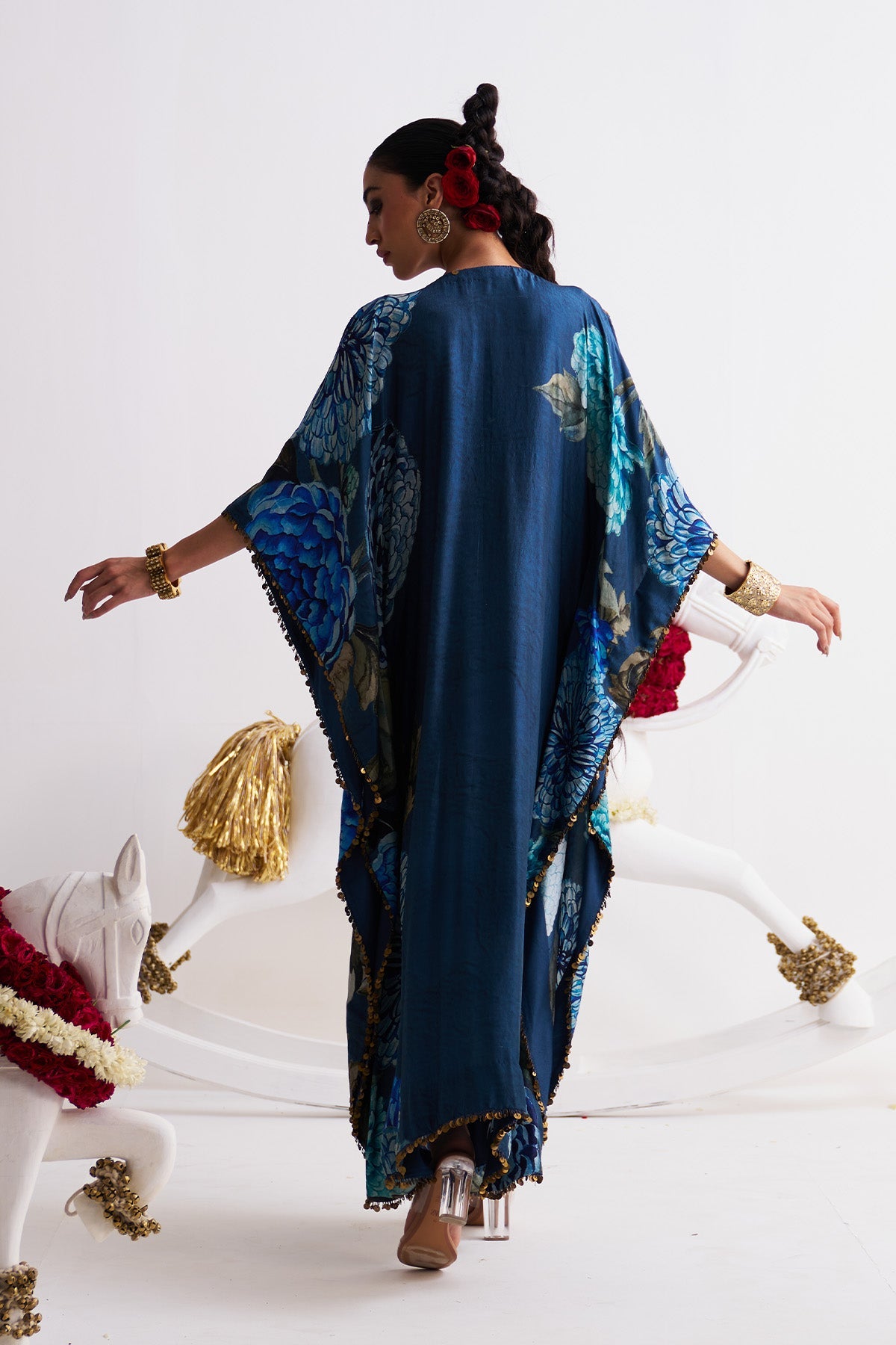 V- neck kaftan