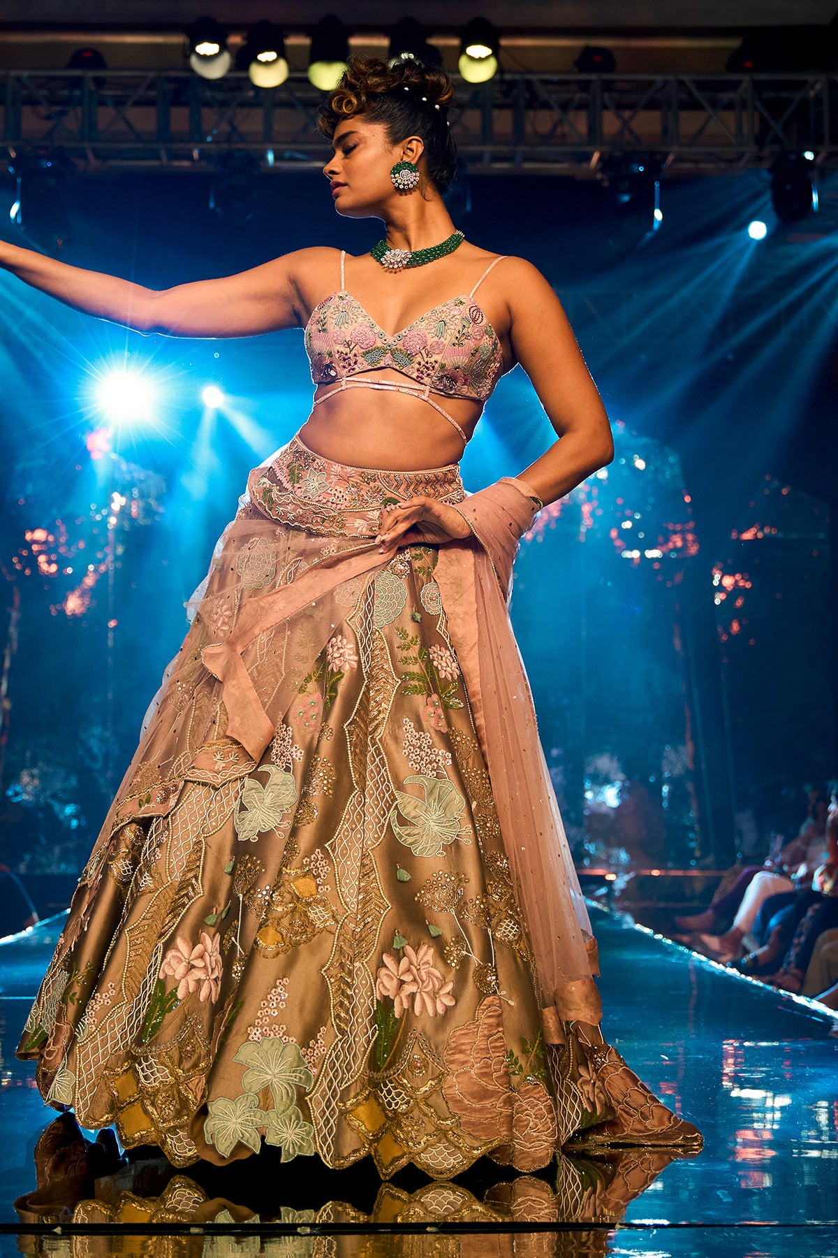BAGEECHA TRAIL LEHENGA