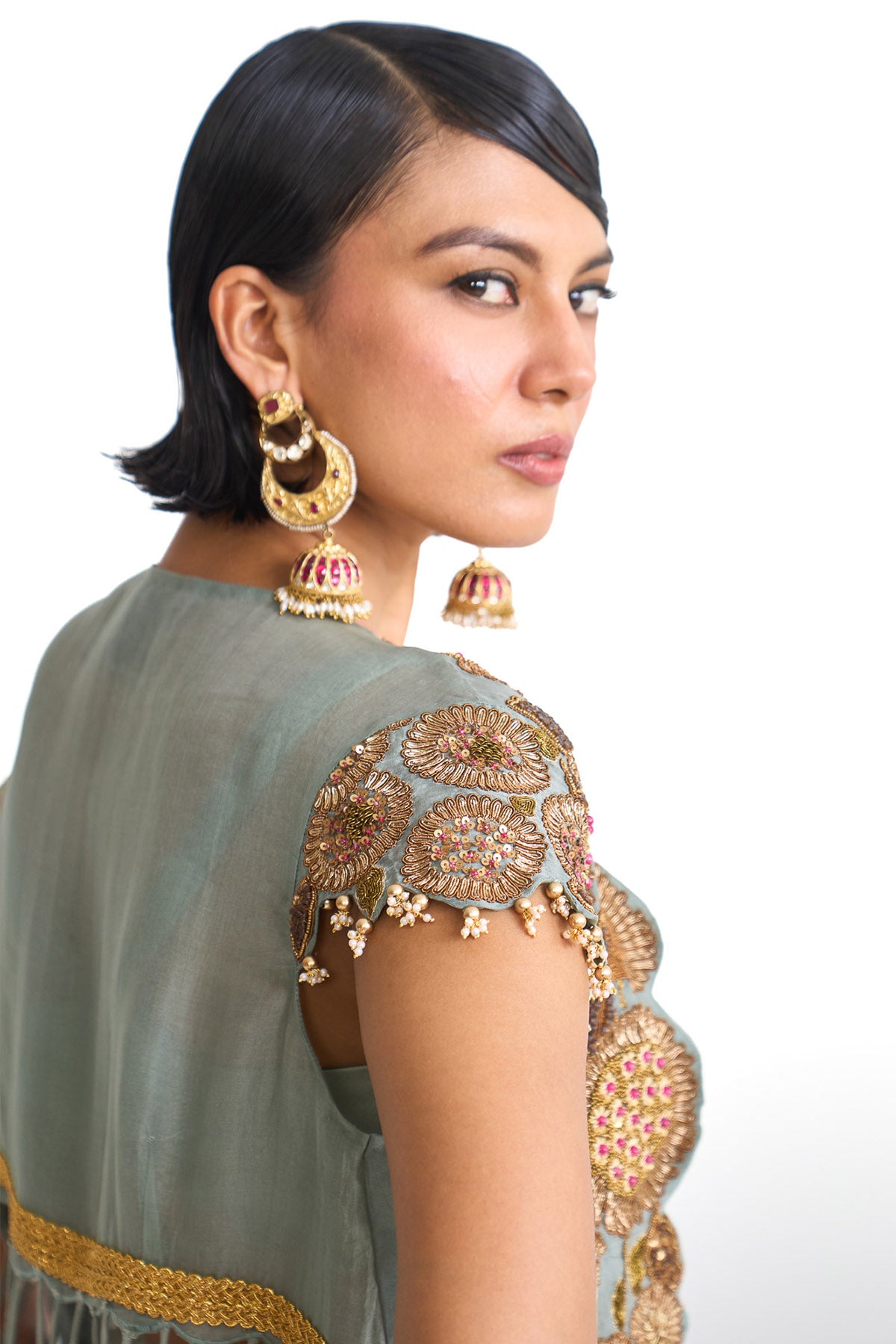 Dancing rays Short jacket with skirt set