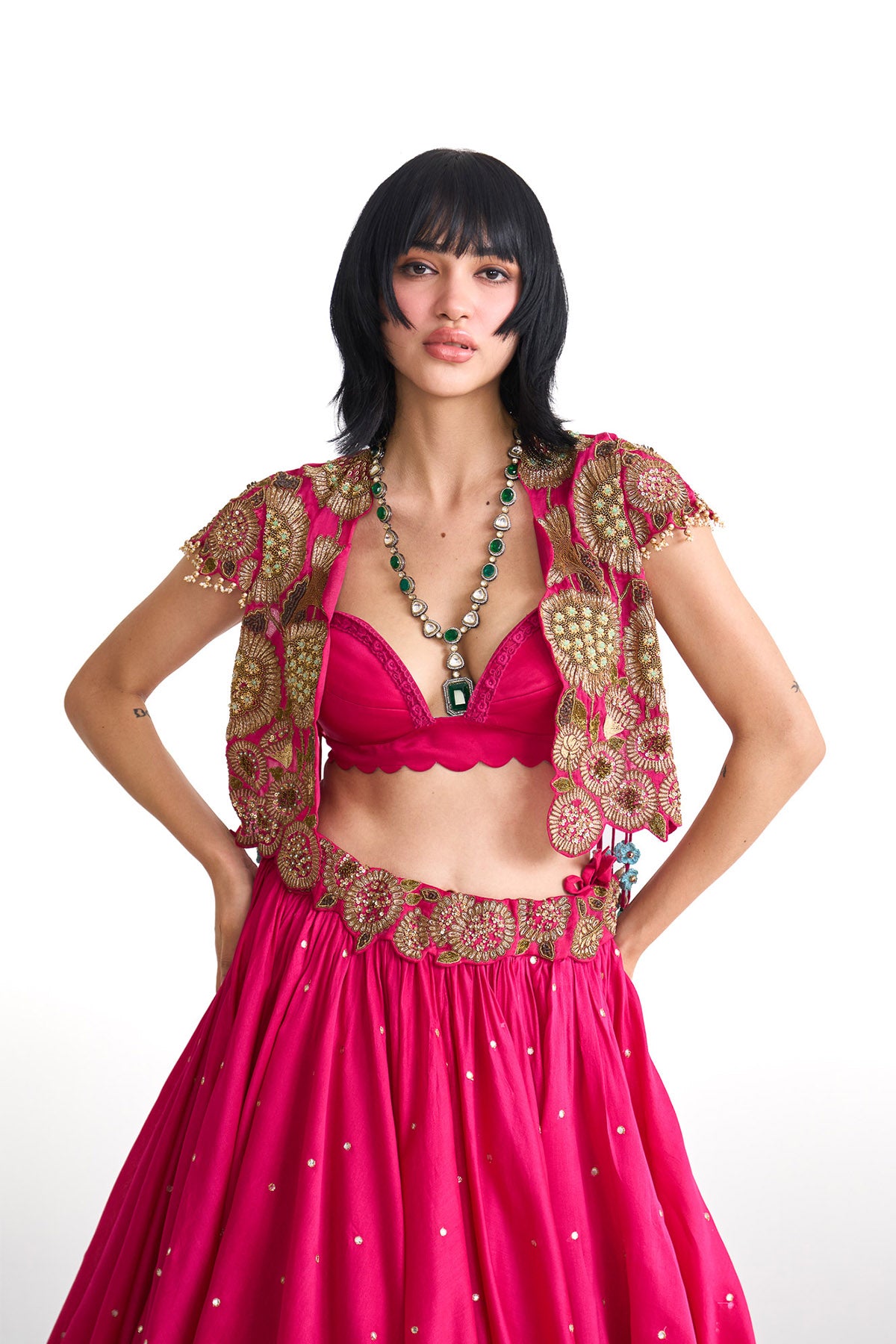 Dancing rays Short jacket with skirt set