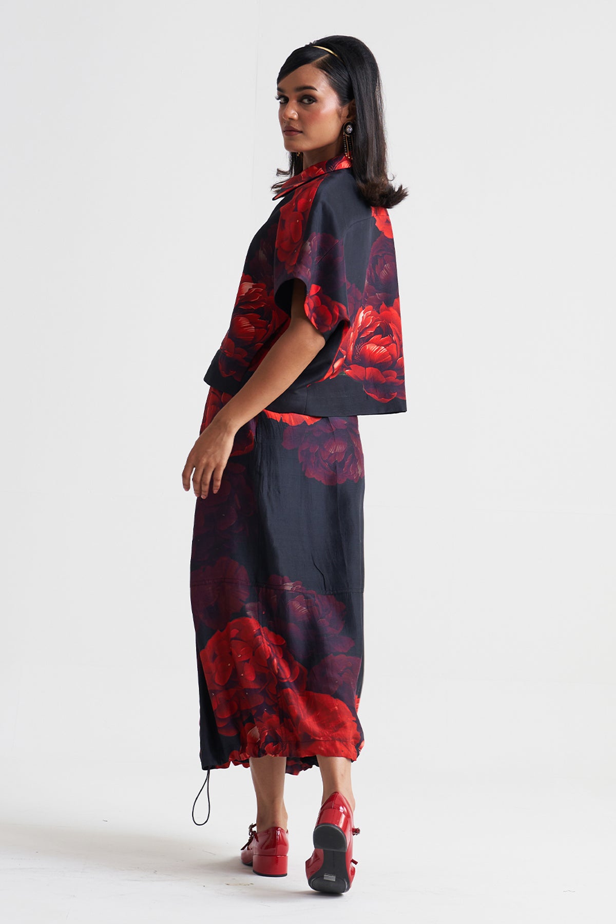 Bottom gather detail skirt