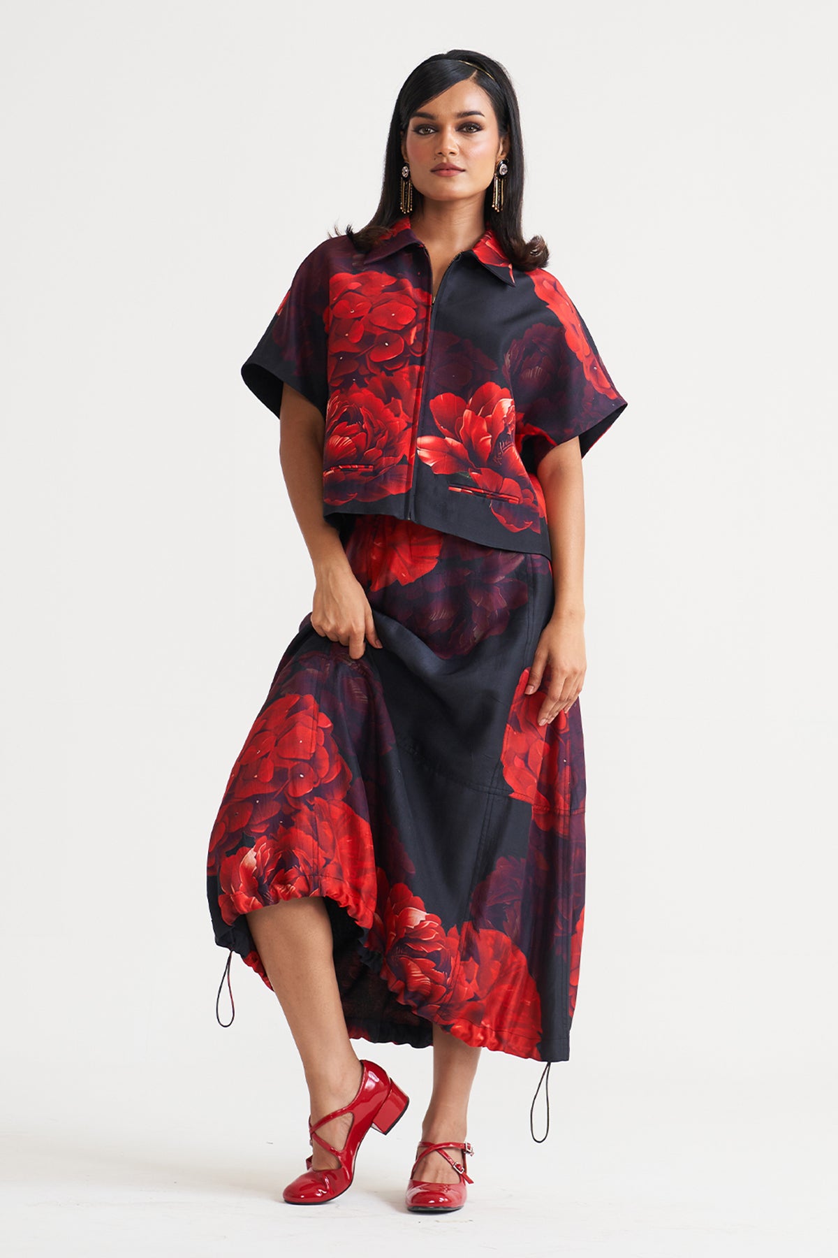 Bottom gather detail skirt