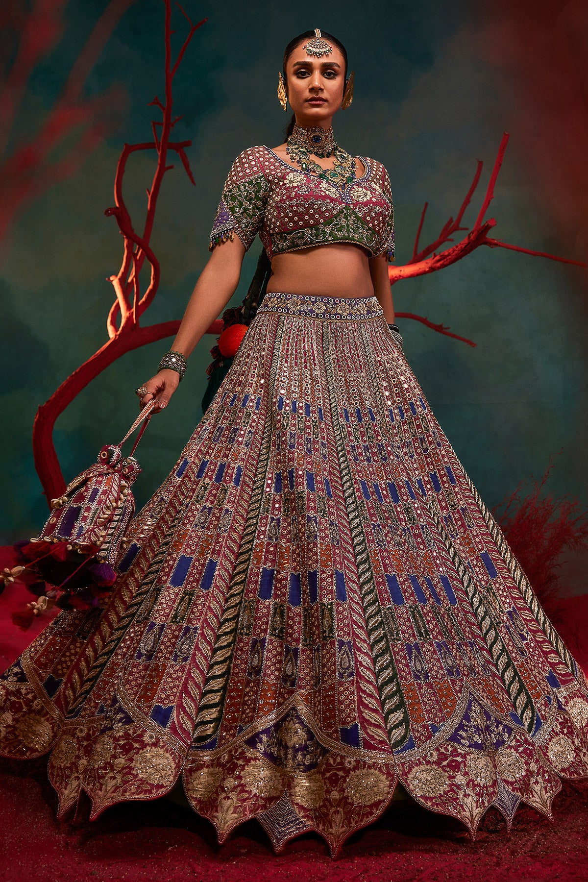 Aigiri Lehenga