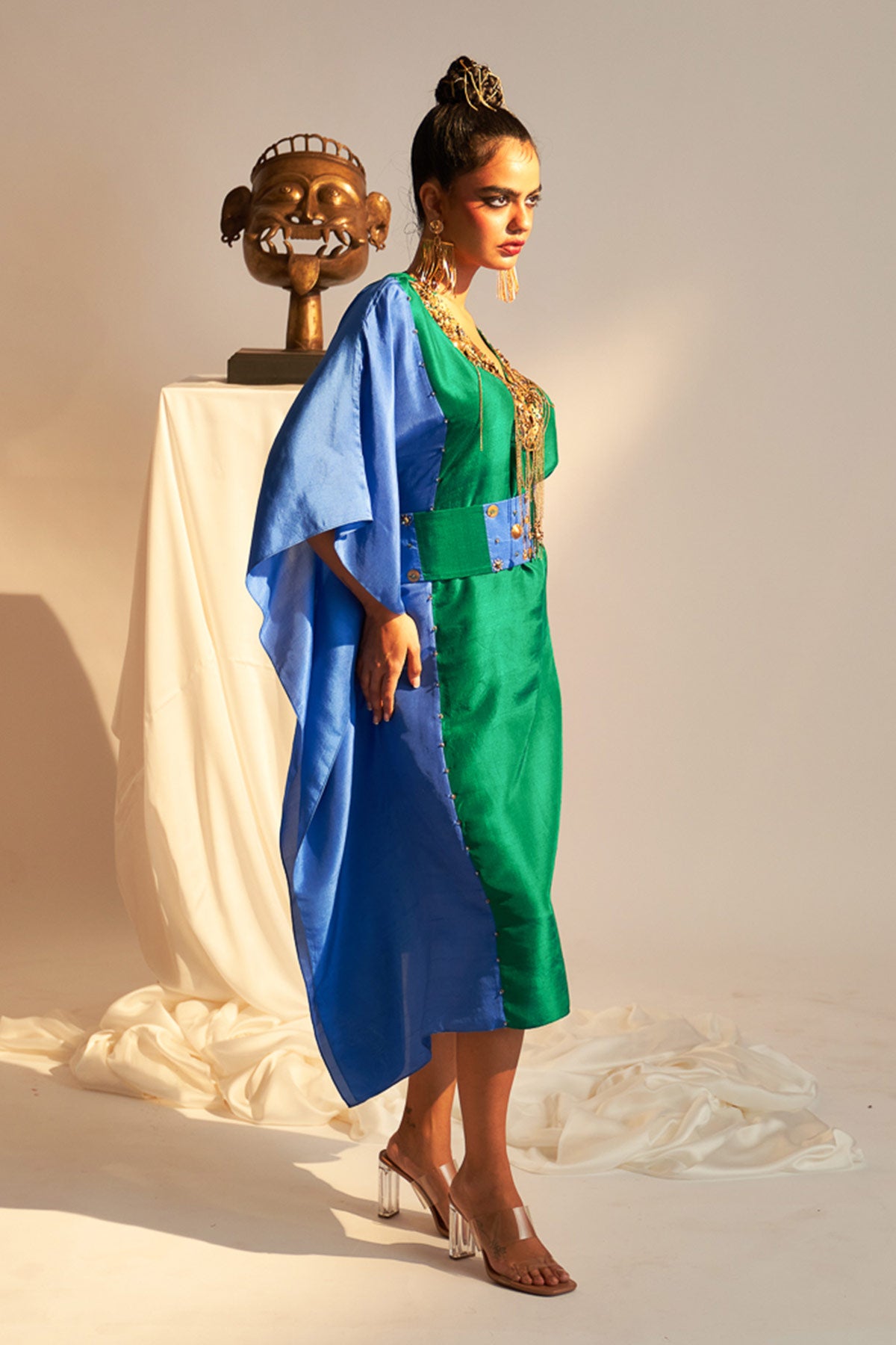 Kaftan with belt