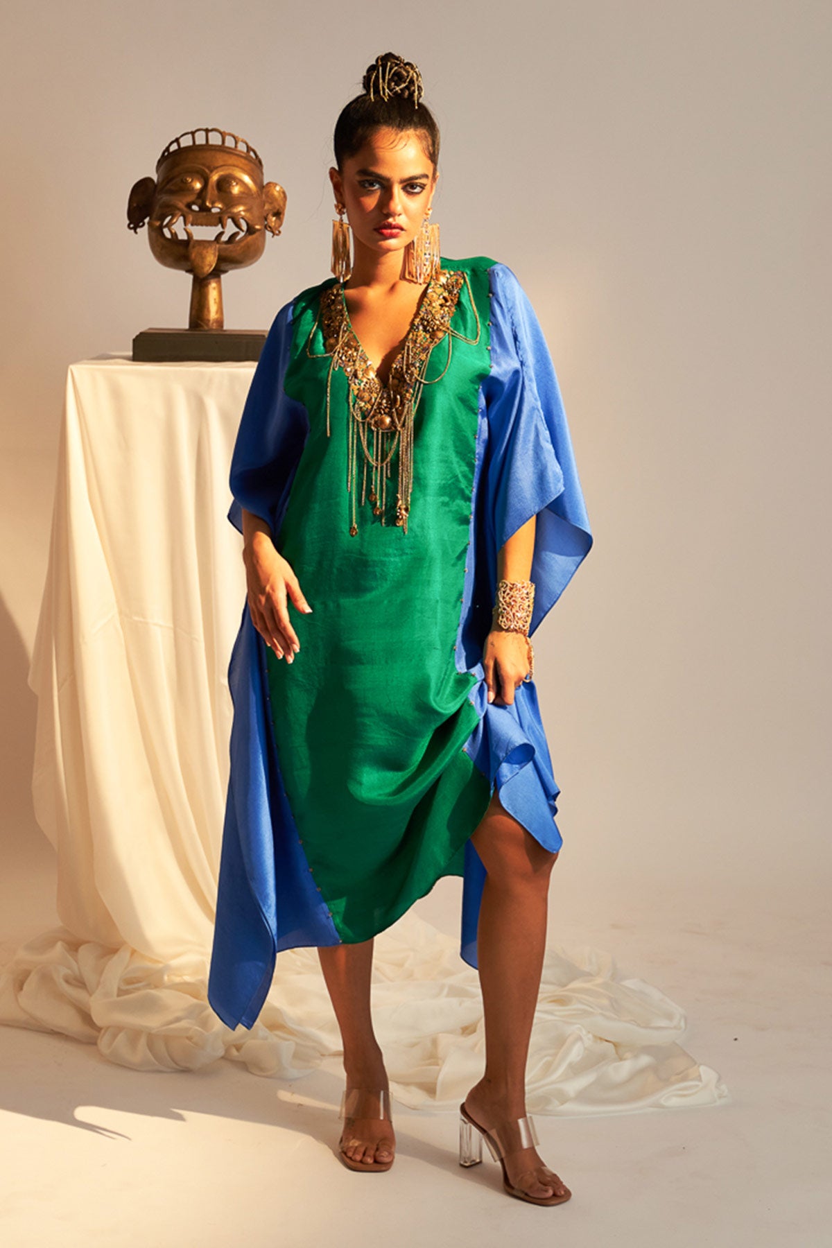 Kaftan with belt