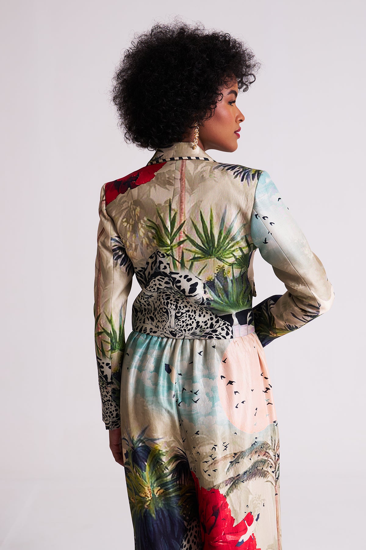 Crop blazer
