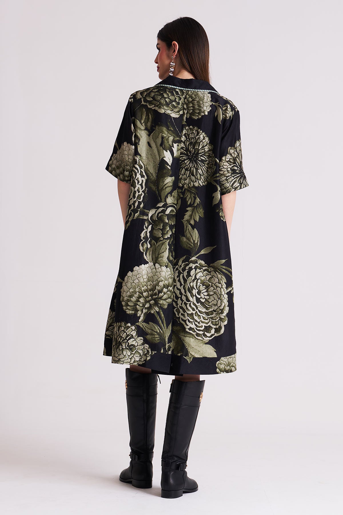 A line patch pocket dress