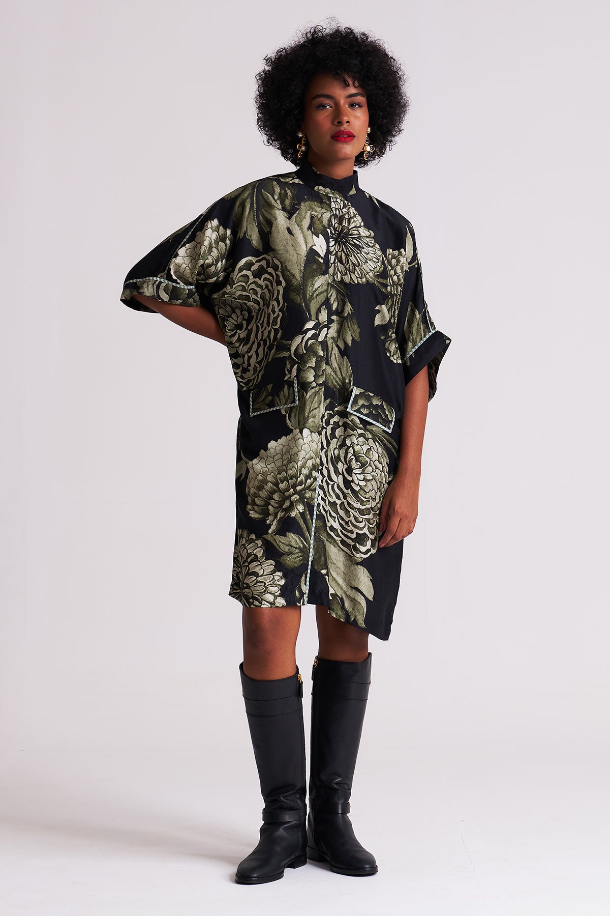 Dress with patch pocket