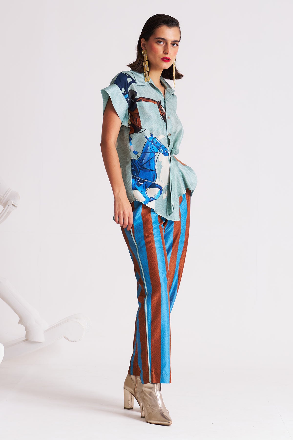 Narrow pants