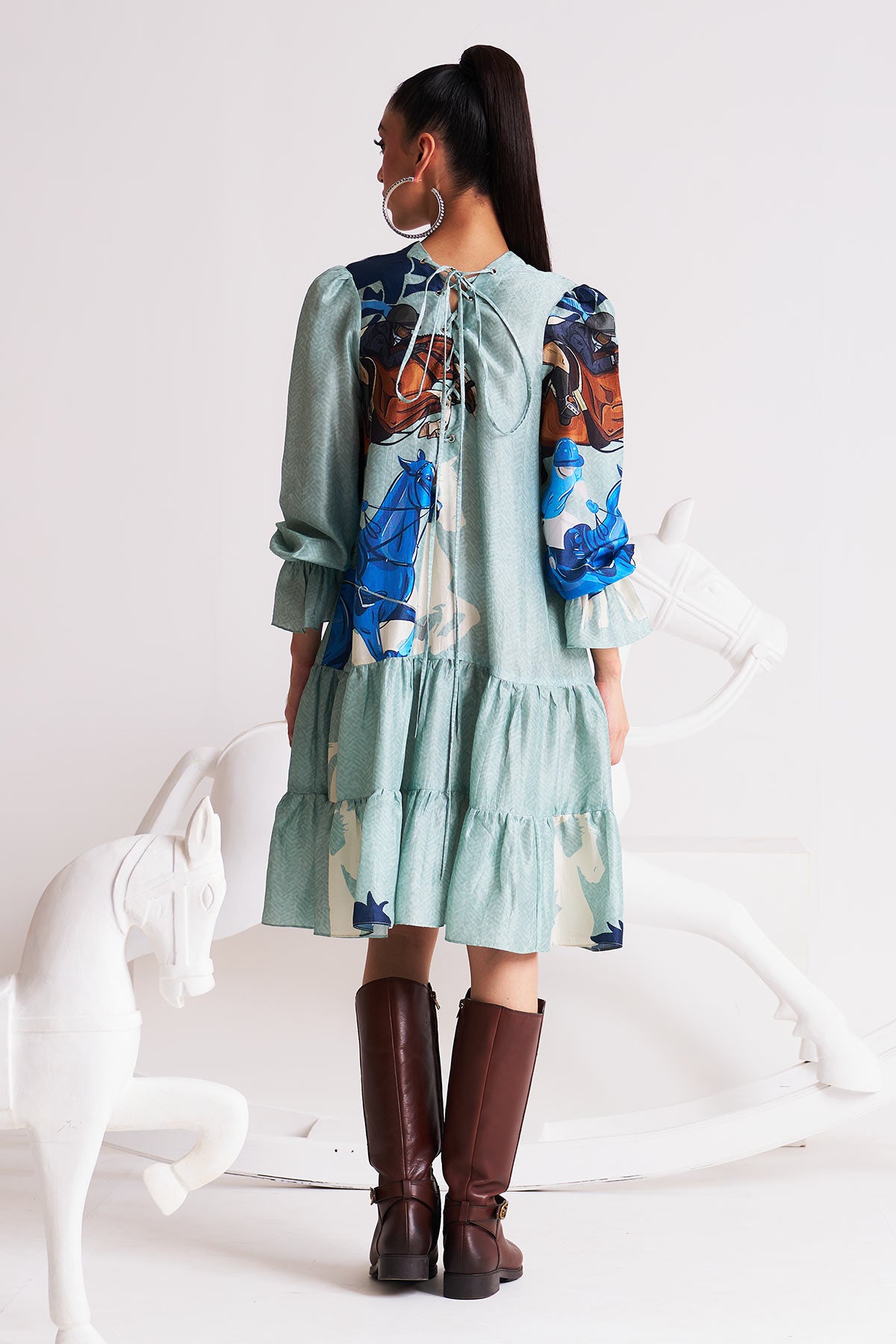 Back open dress with strings