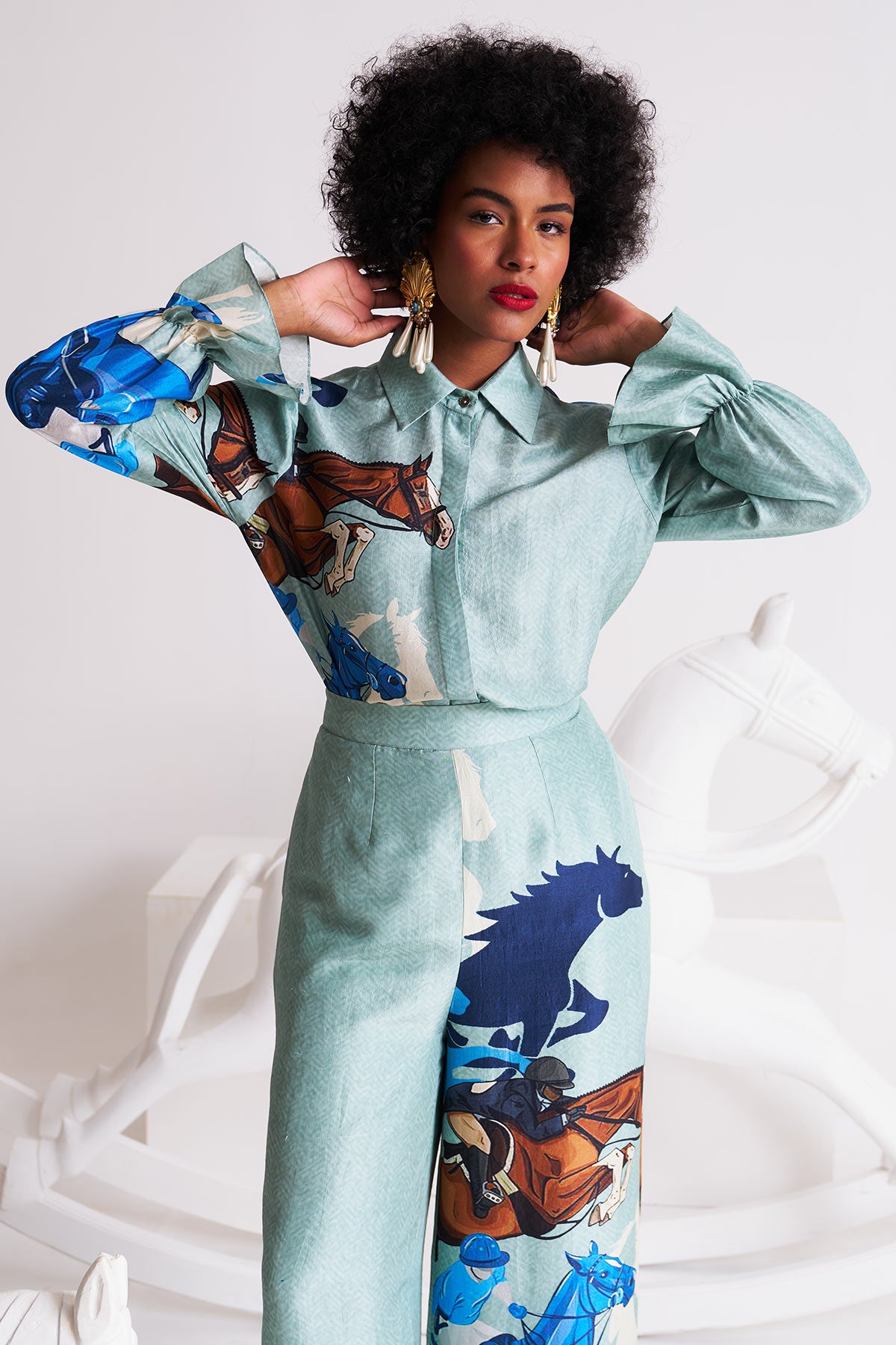 Puff sleeve shirt