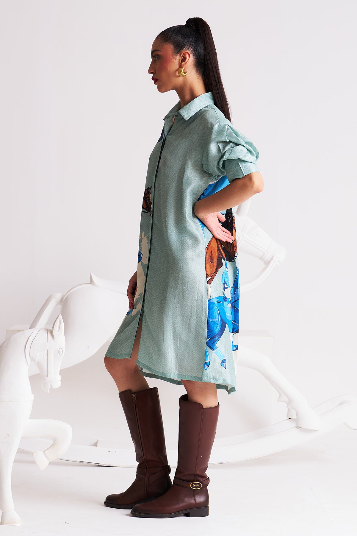 Box yoke pleated dress