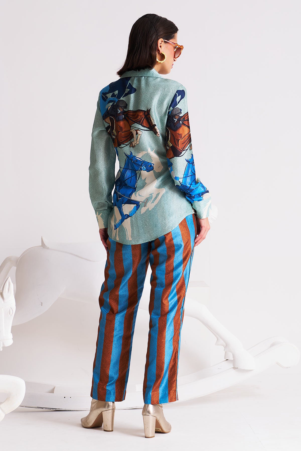 Narrow pants