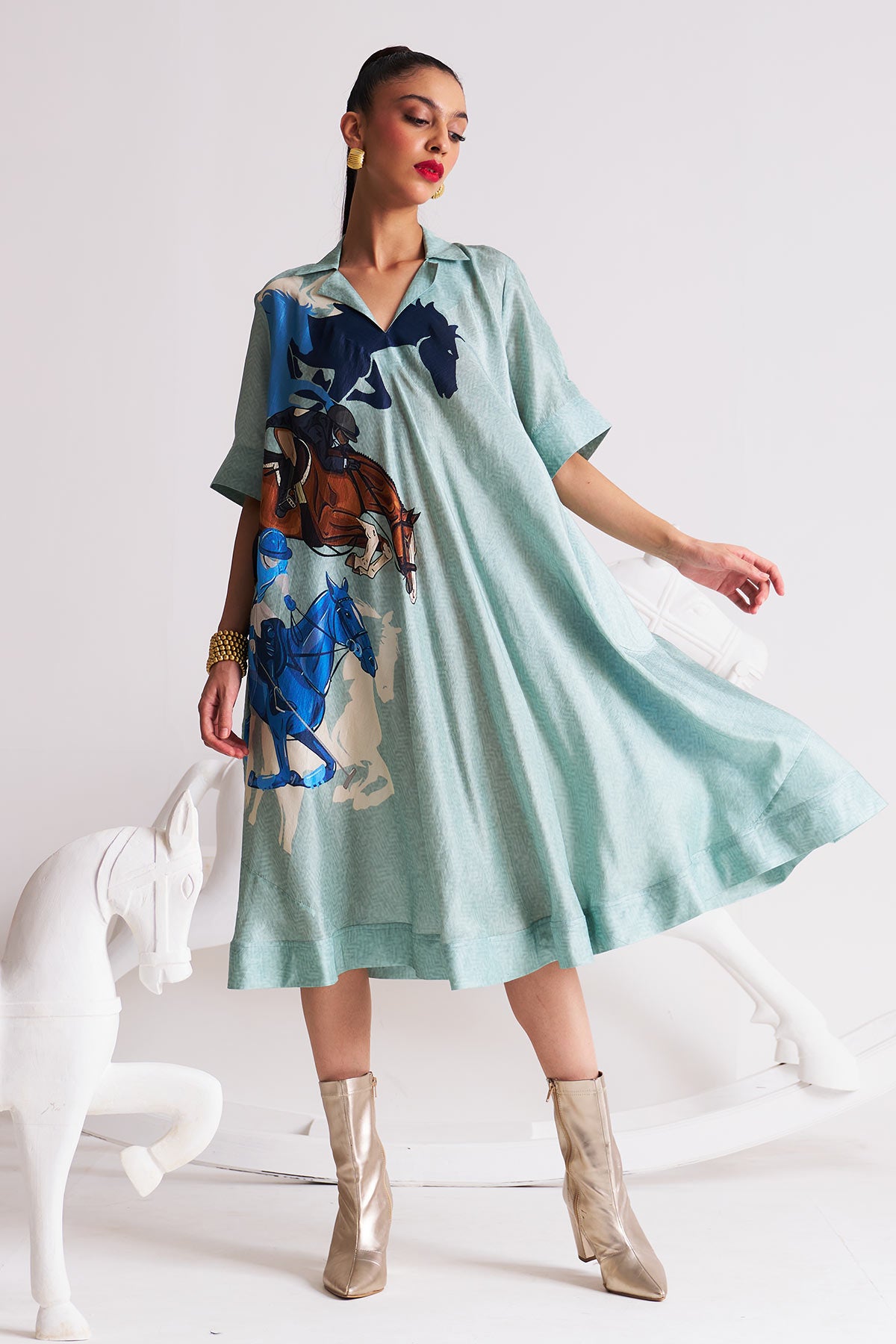 A line patch pocket dress