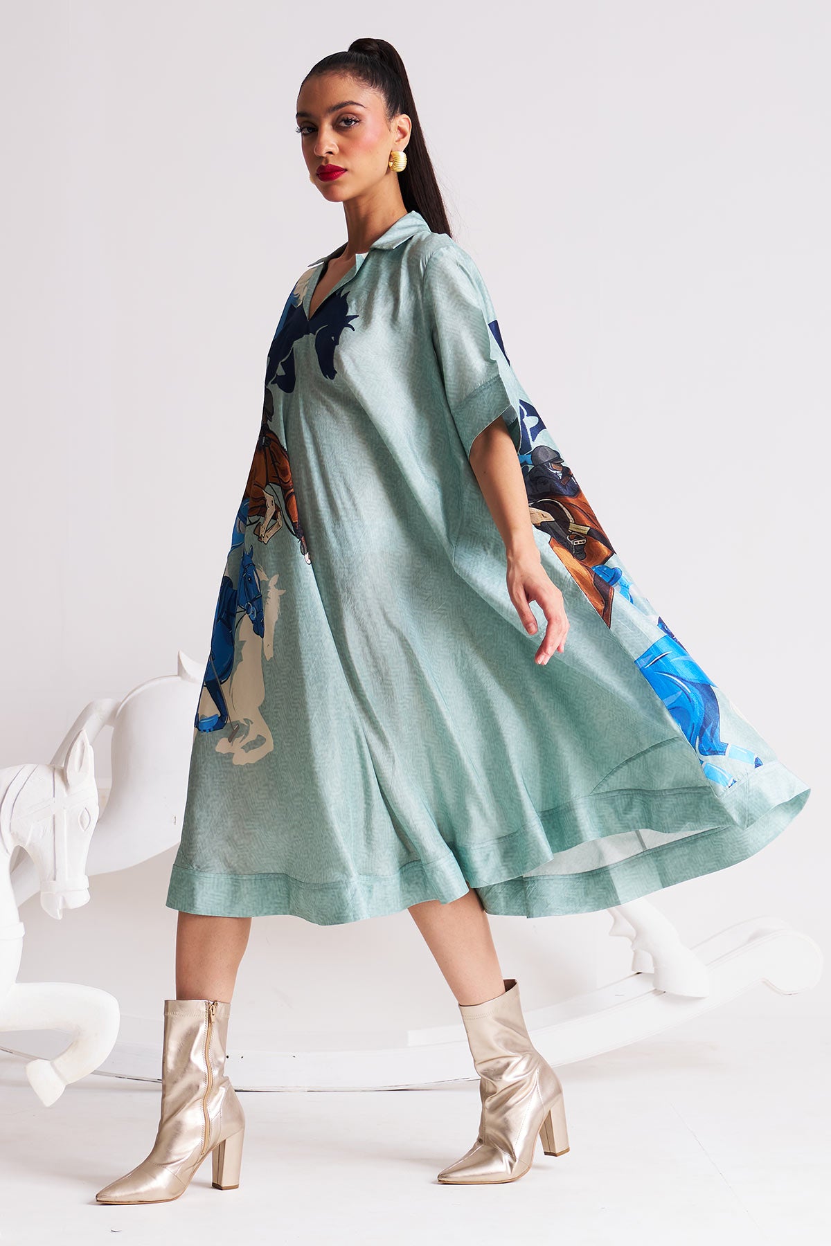 A line patch pocket dress