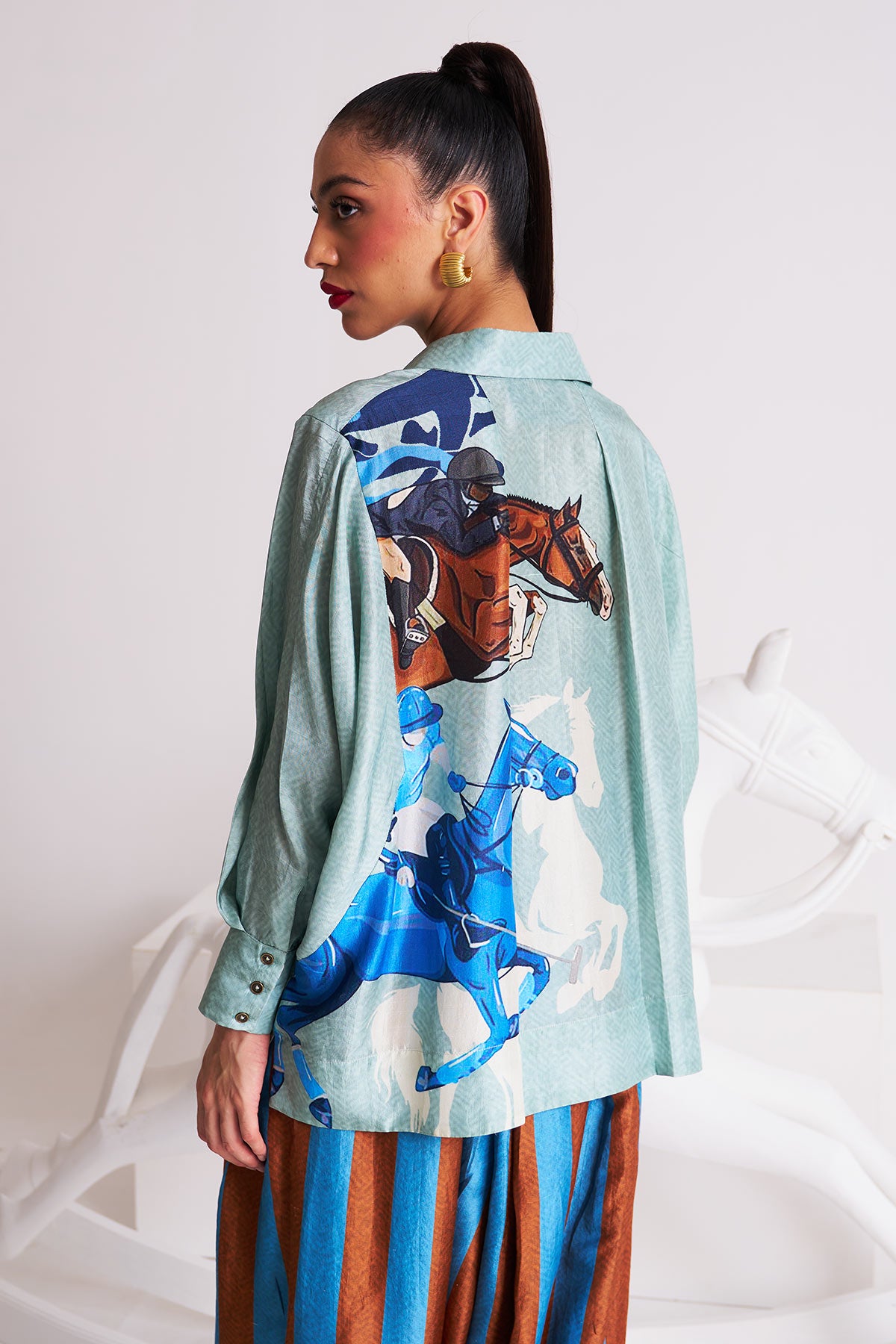 Patch pocket shirt