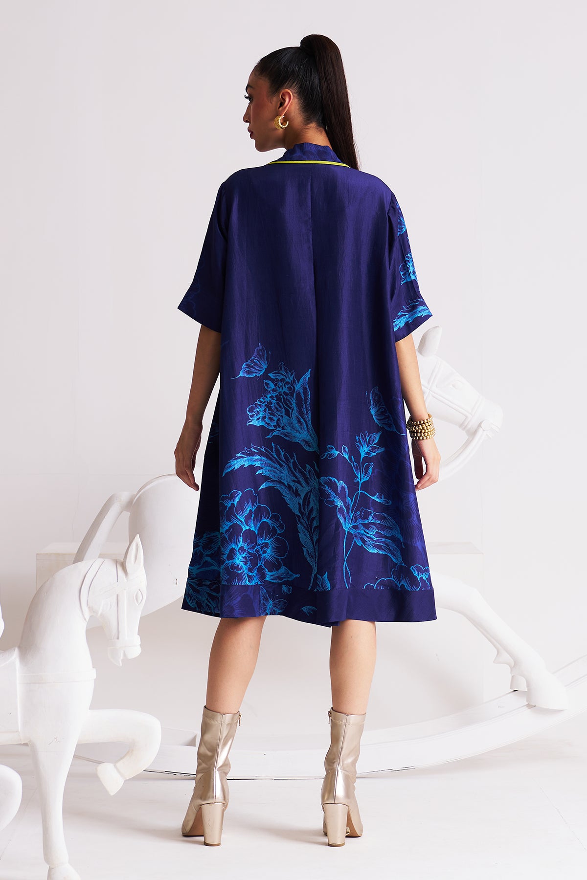 A line patch pocket dress