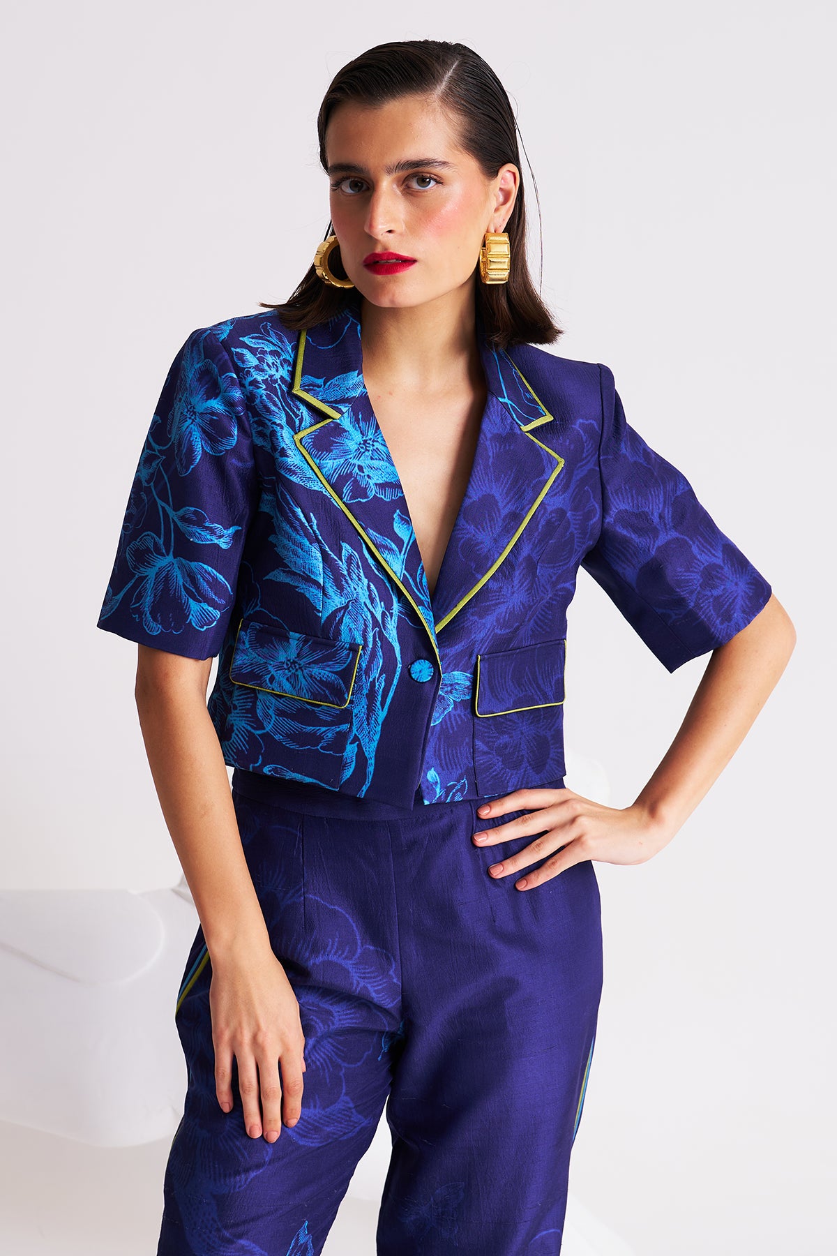 Crop blazer with narrow pants