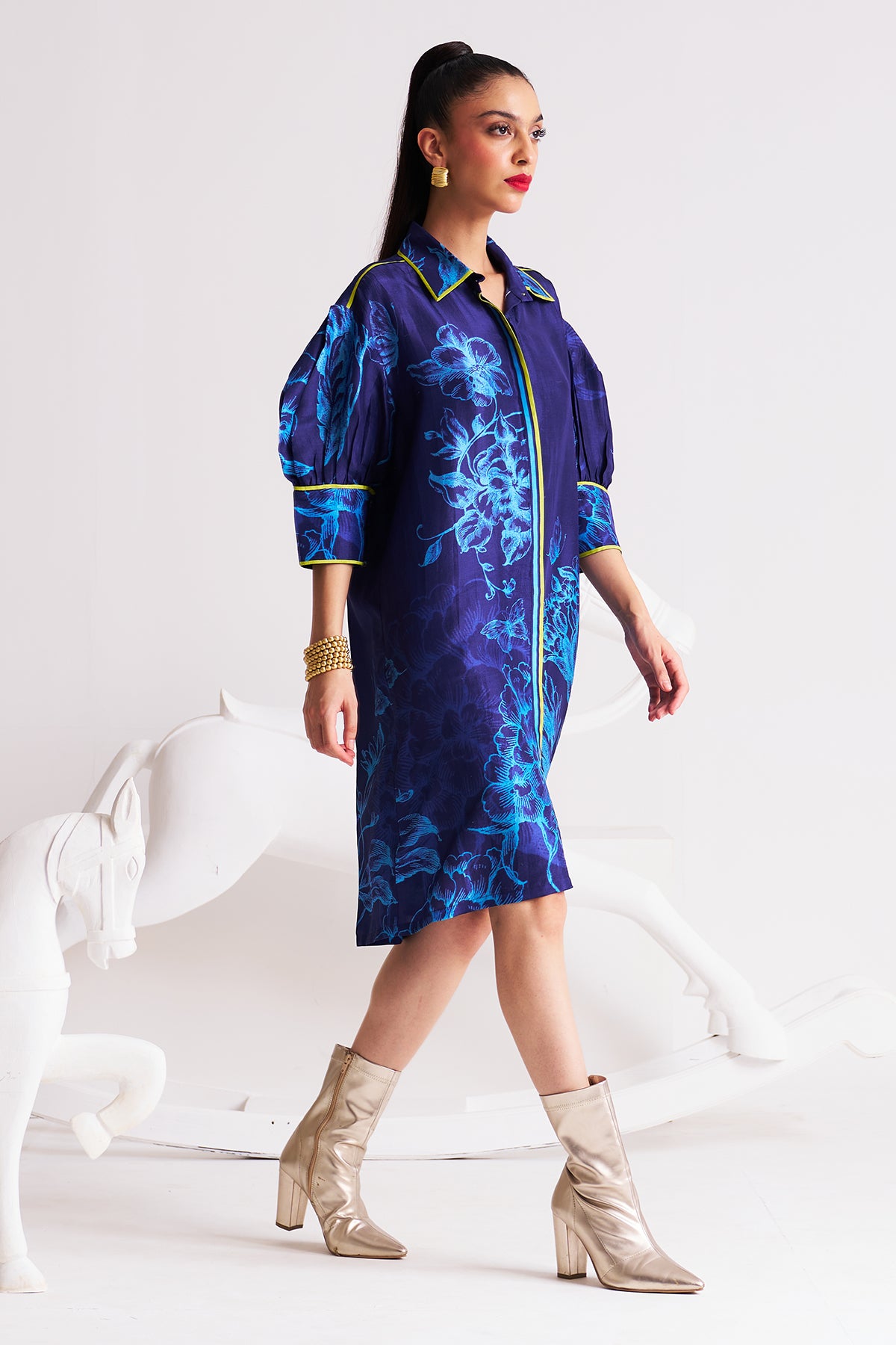 Box yoke pleated dress