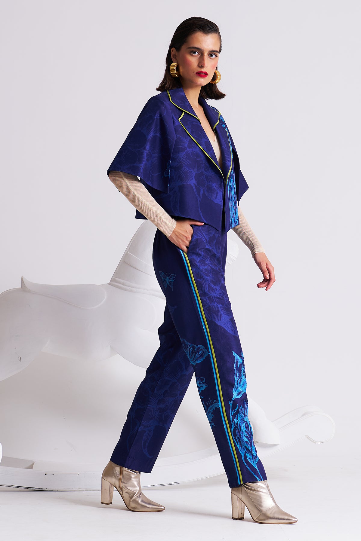 Double collar blazer