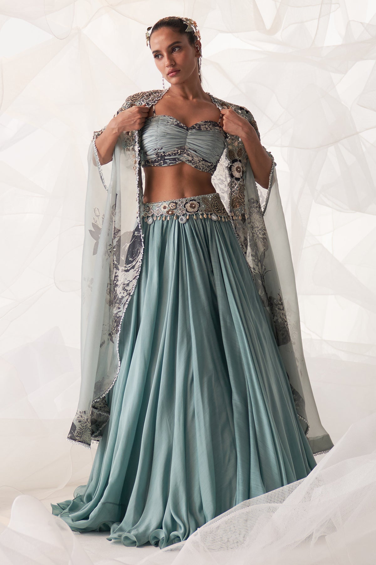 CAPE SET
