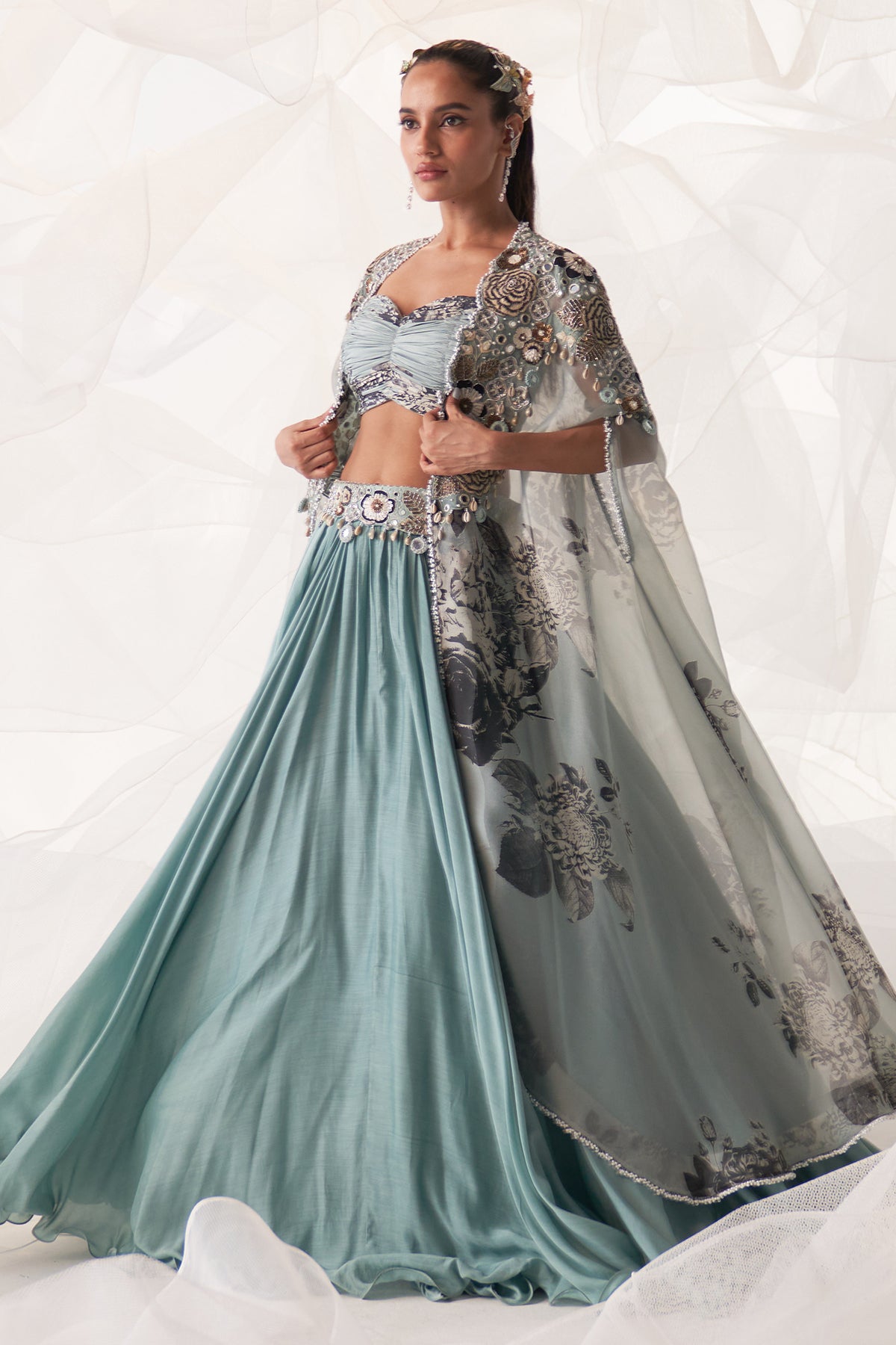 CAPE SET
