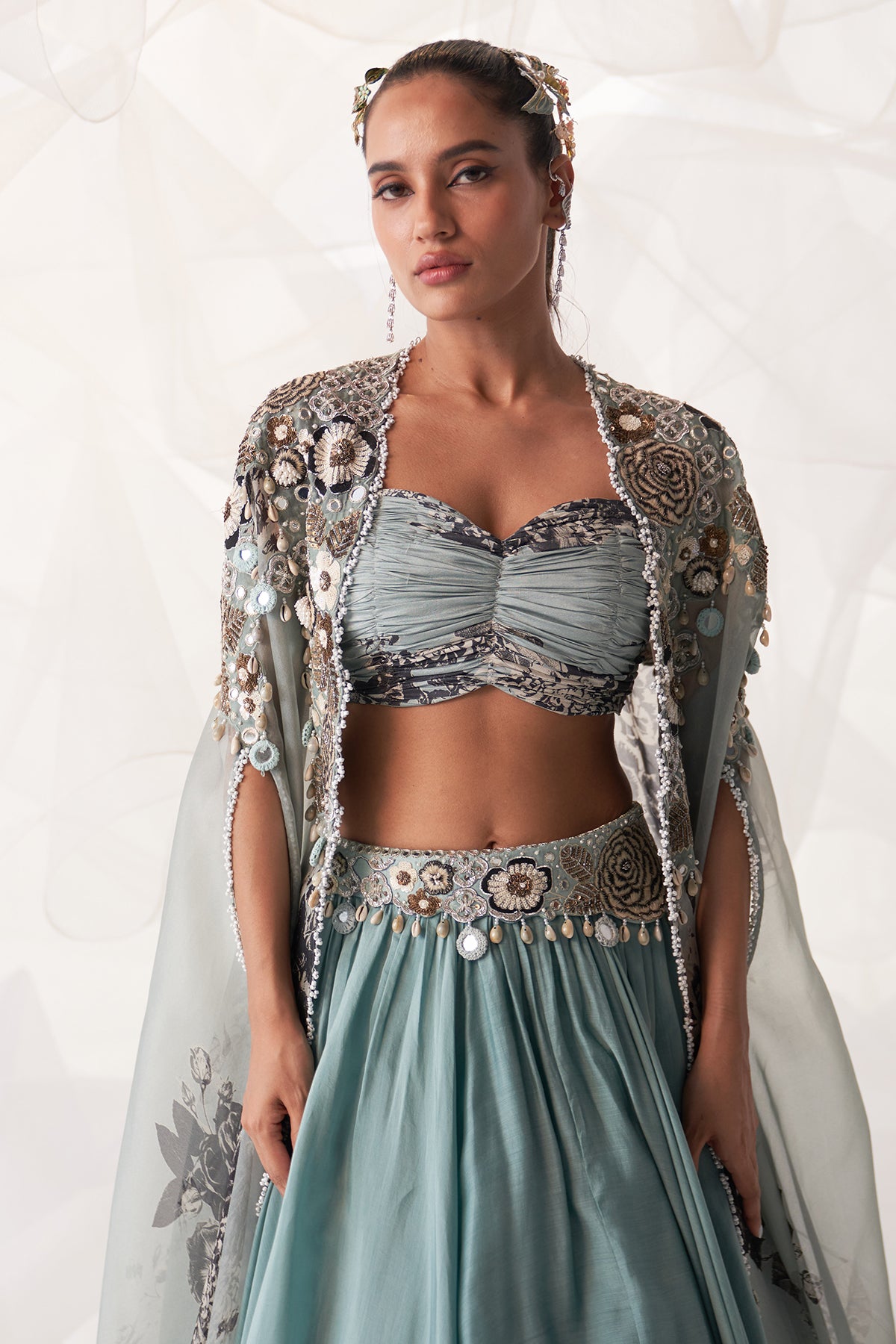 CAPE SET