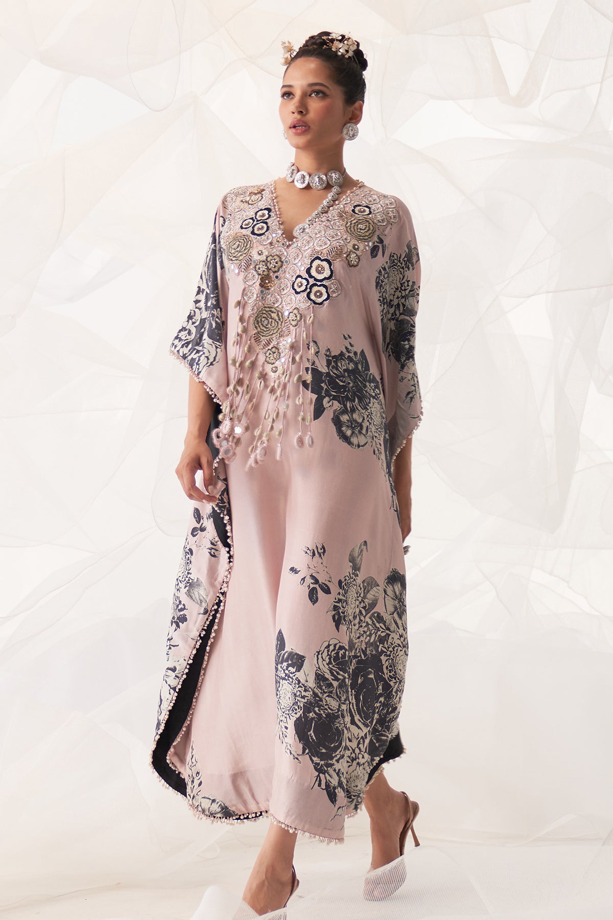 V NECK KAFTAN