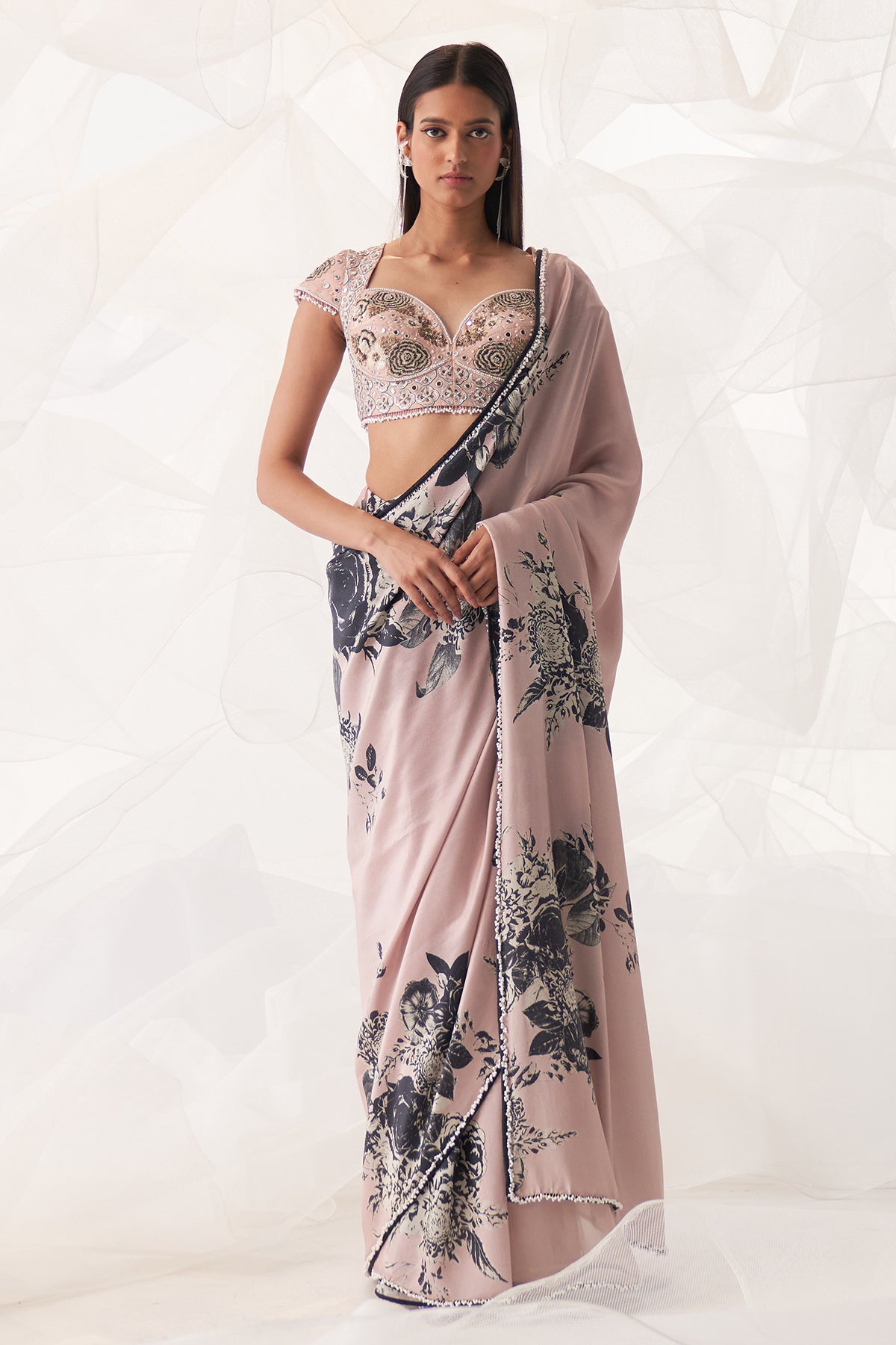 OPEN SAREE