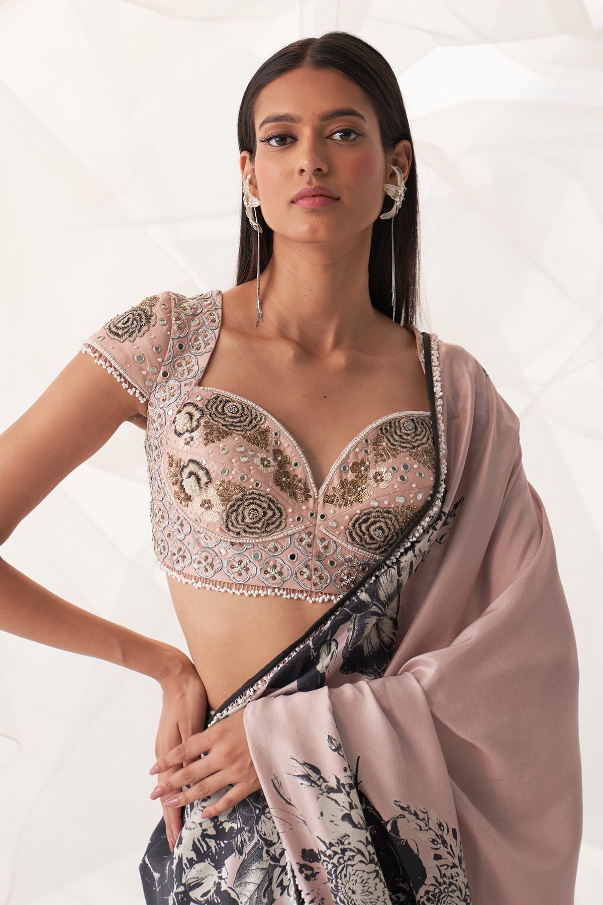 OPEN SAREE