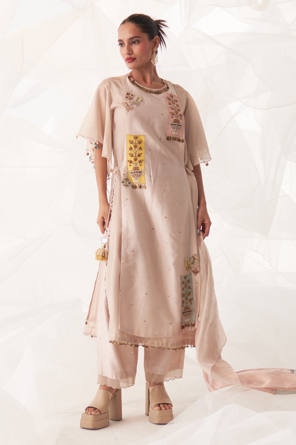 DORI KURTA SET