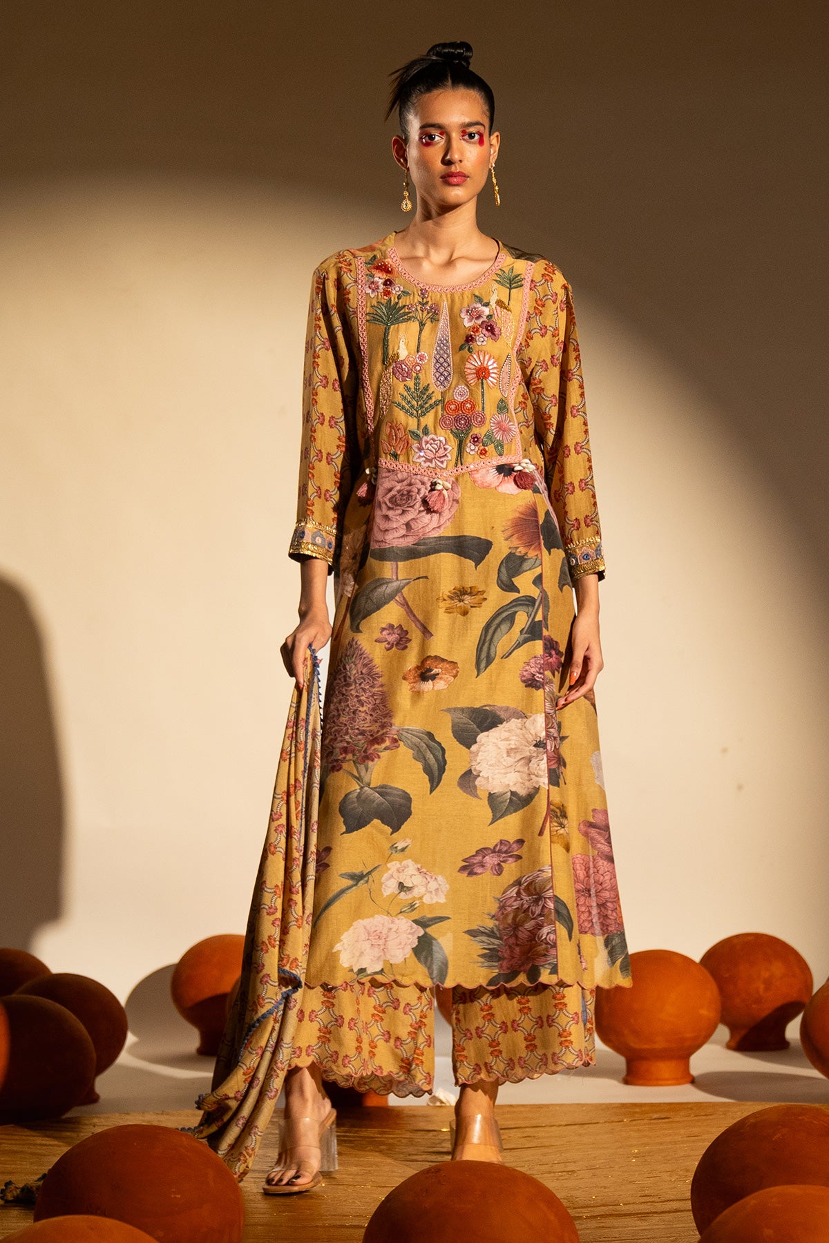 Chinar Bagh Kurta Set