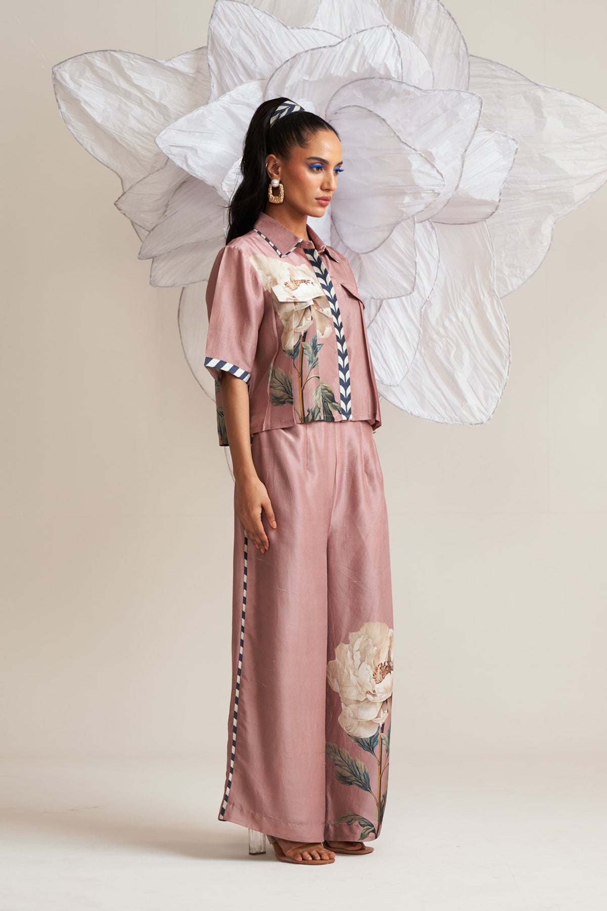 Front pleat detail shirt
