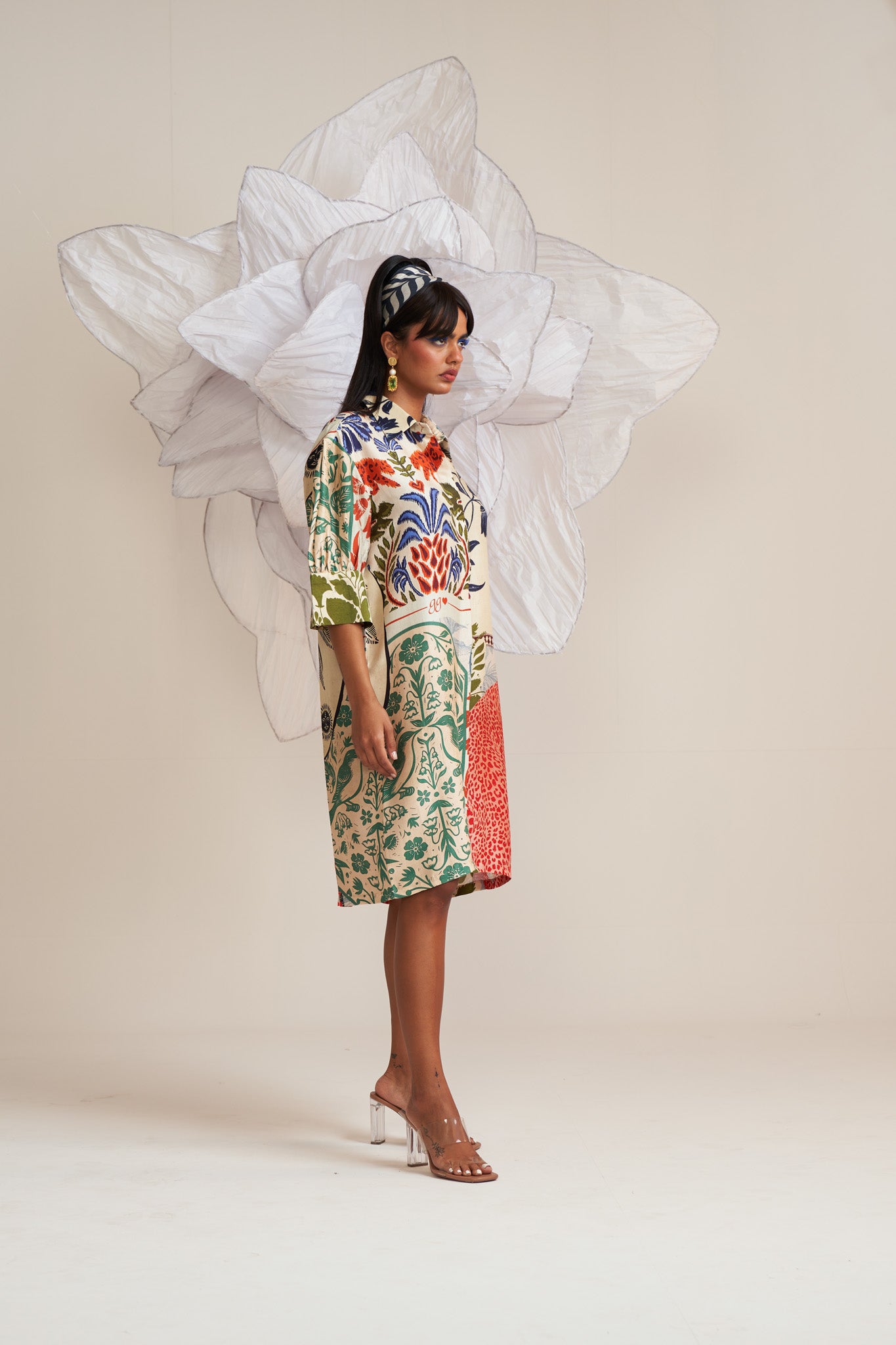Box yoke pleated dress