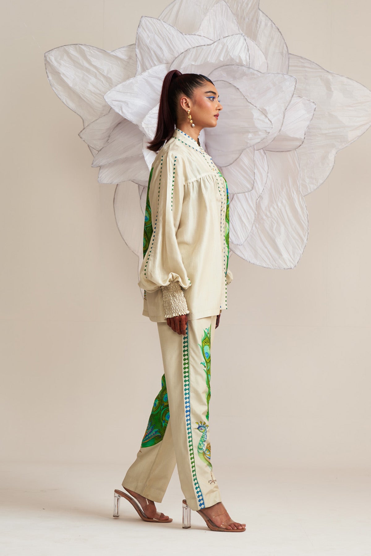 Gather cuff detail shirt