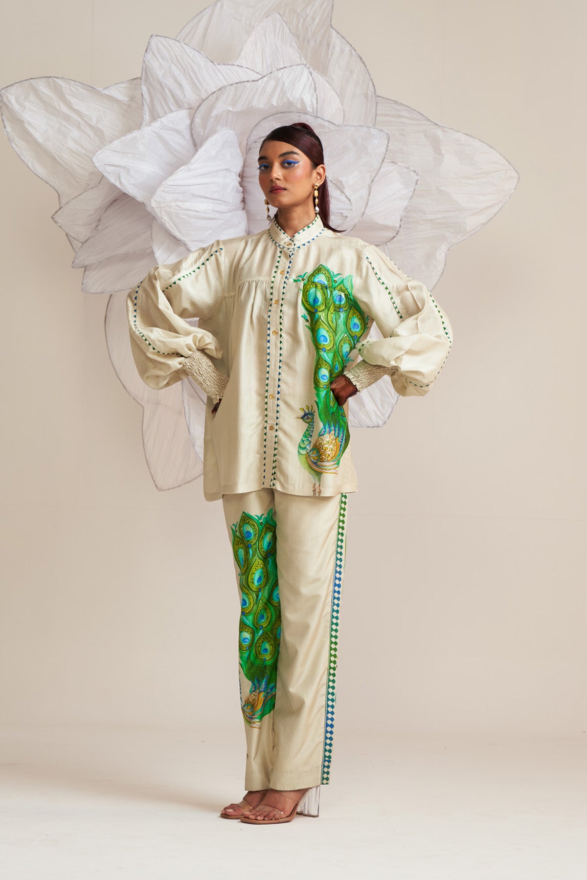 Gather cuff detail shirt