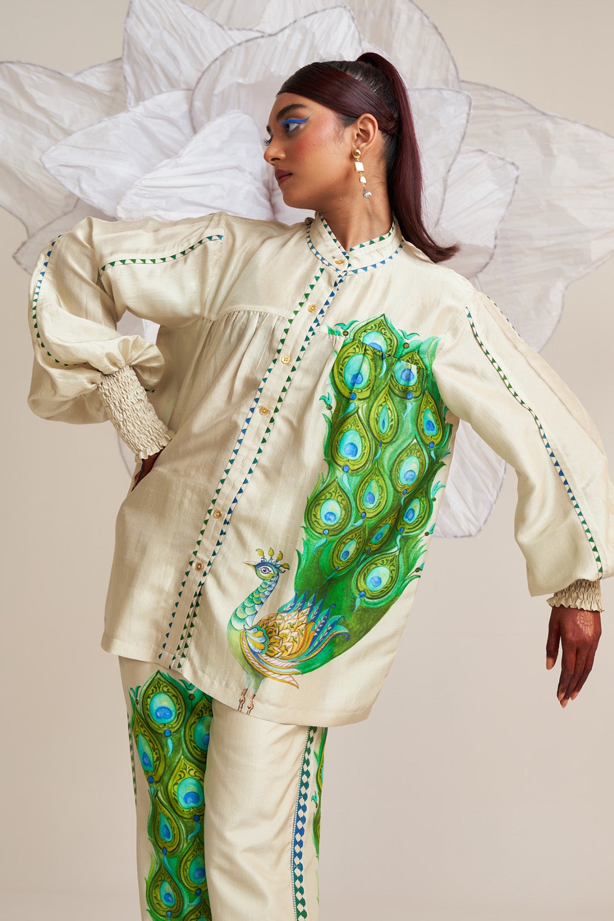 Gather cuff detail shirt