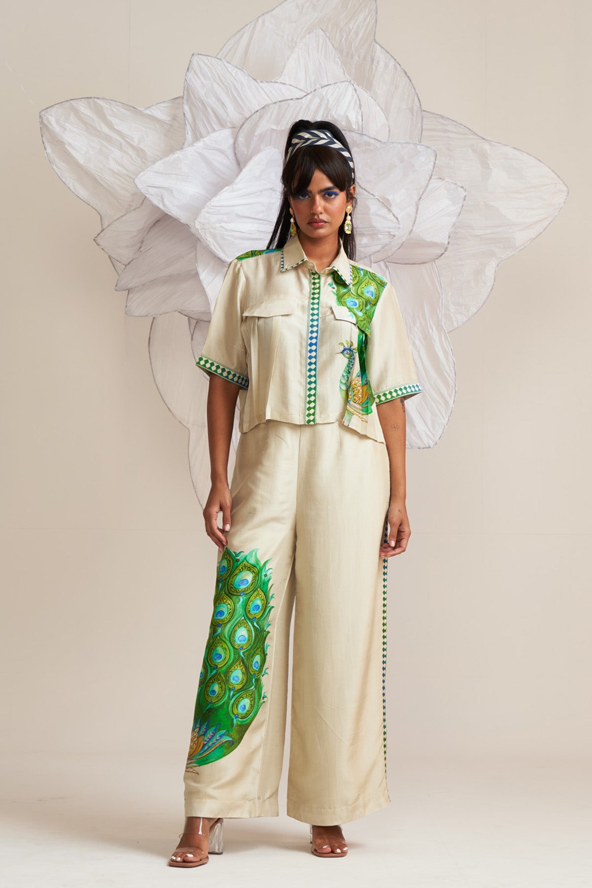 Front pleat detail shirt