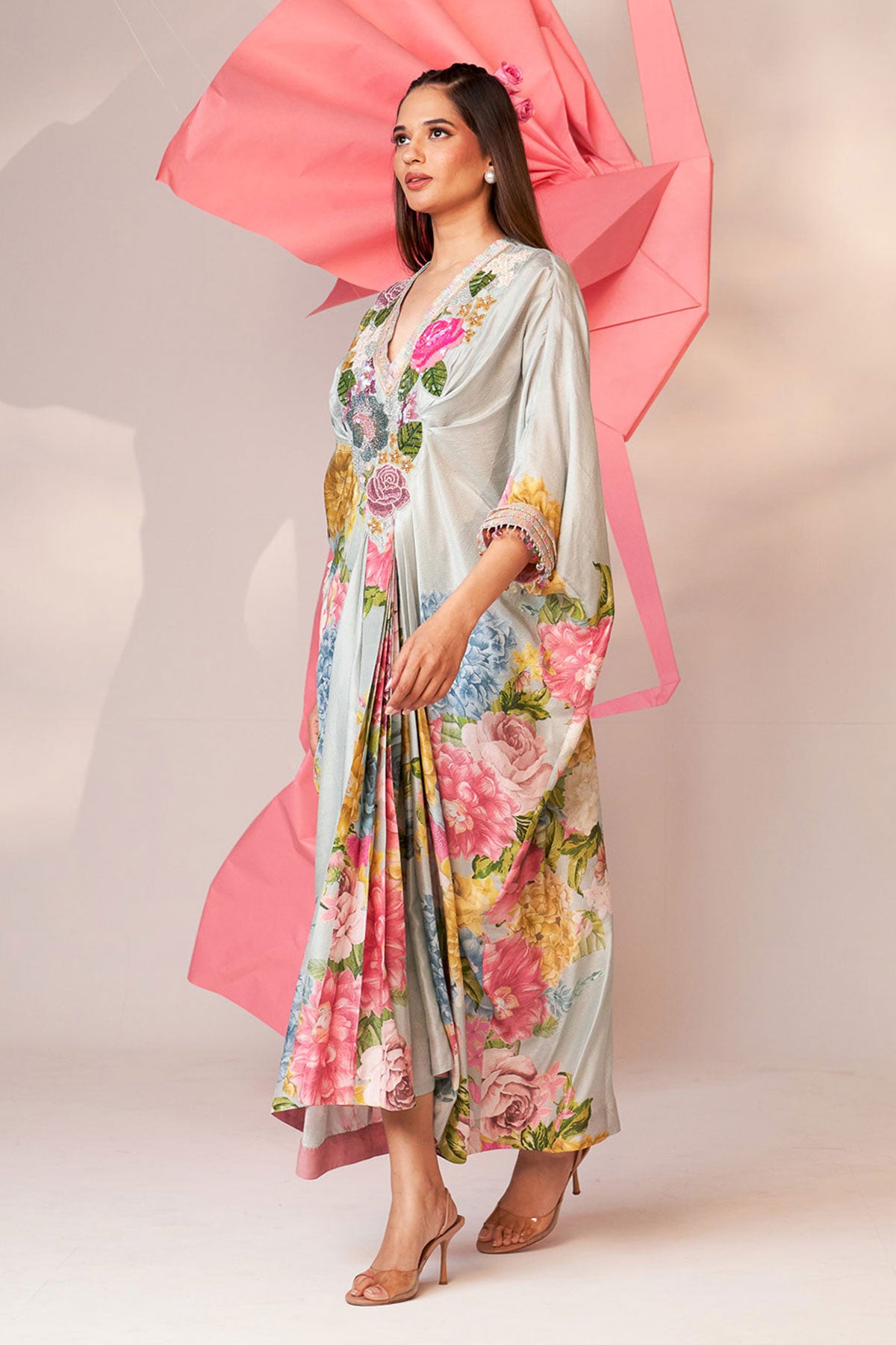 Pleated kaftan