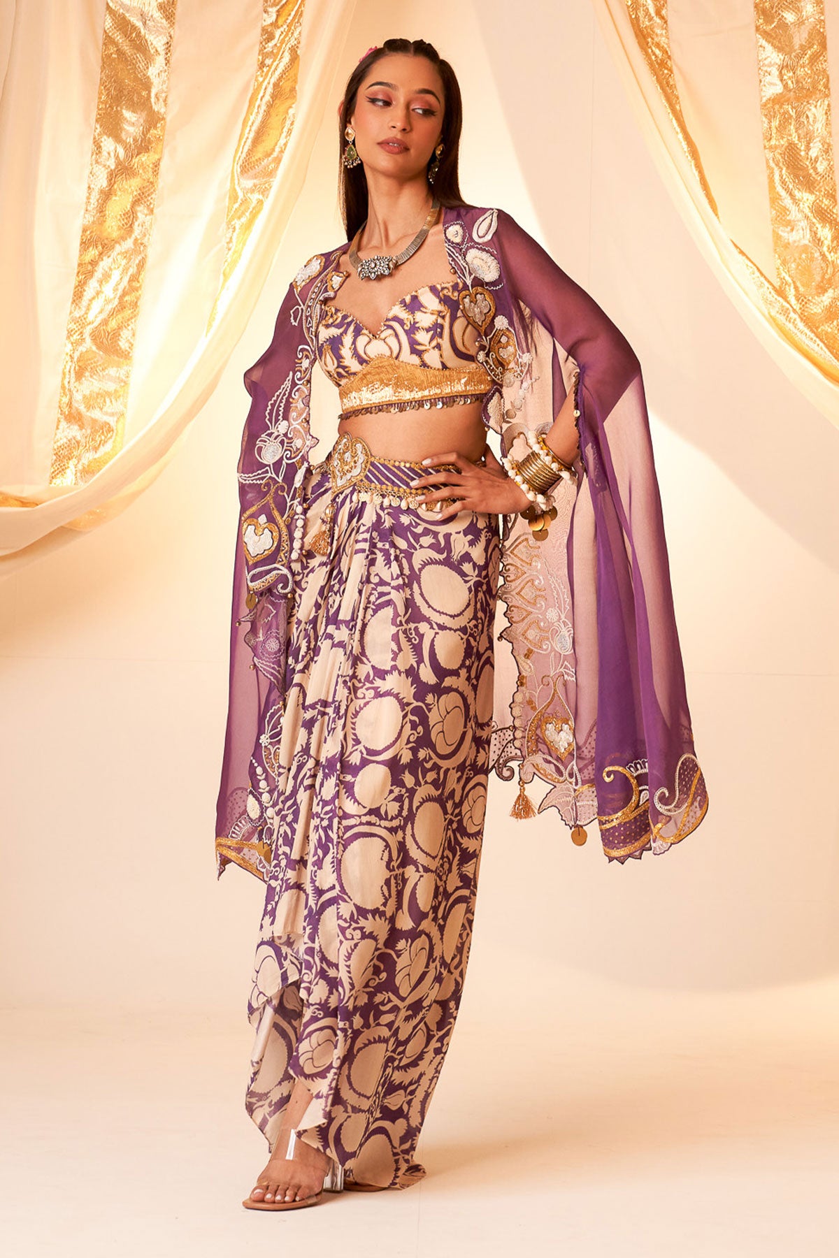 Cape & drape set