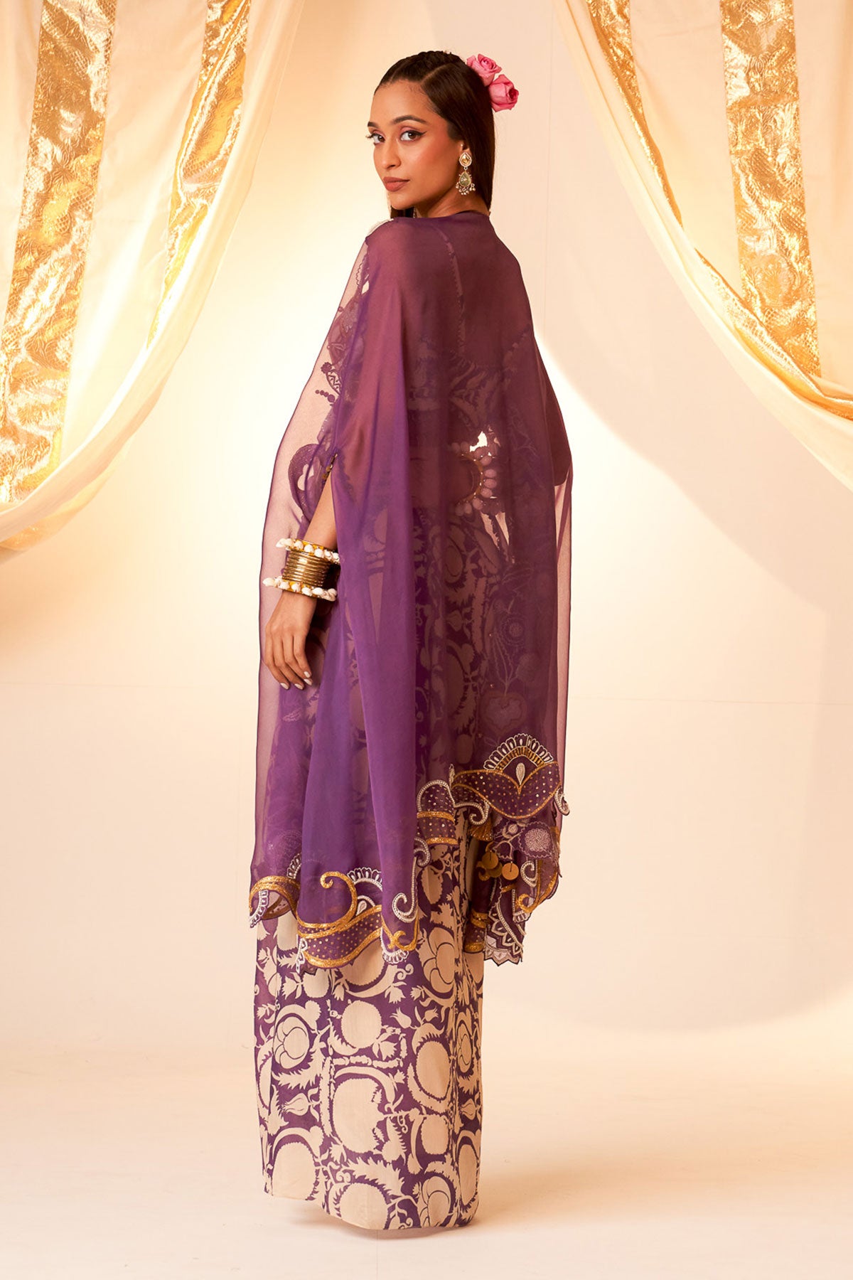Cape & drape set