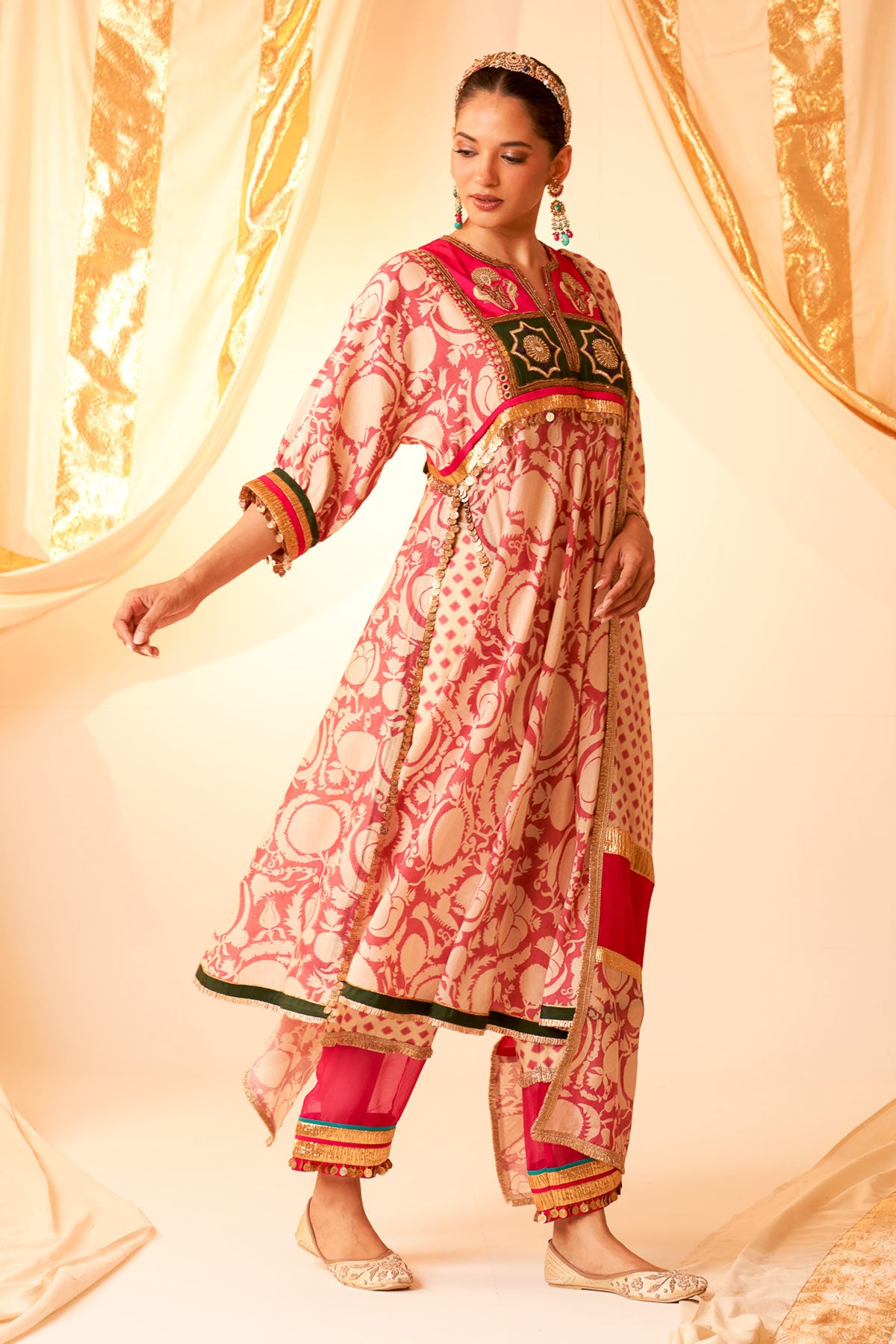 Circle York Kurta Set