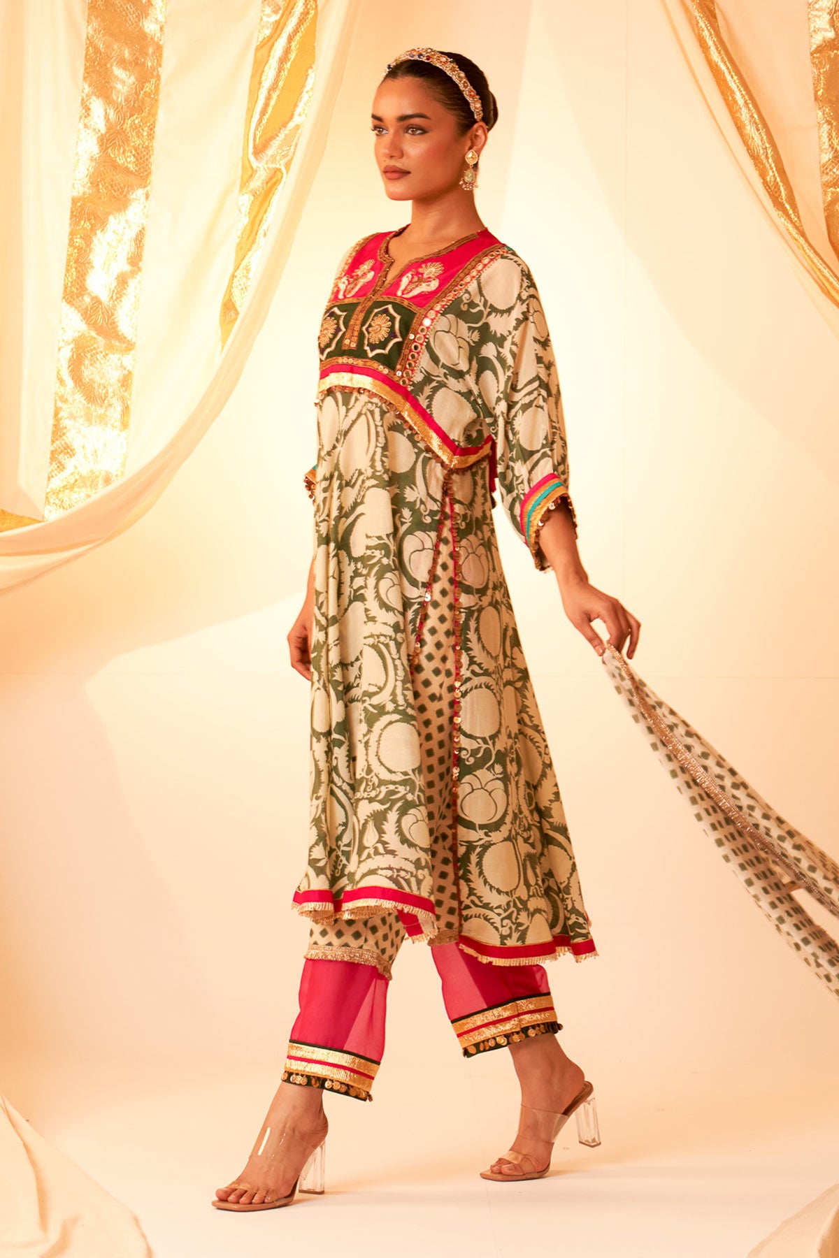 Circle York Kurta Set