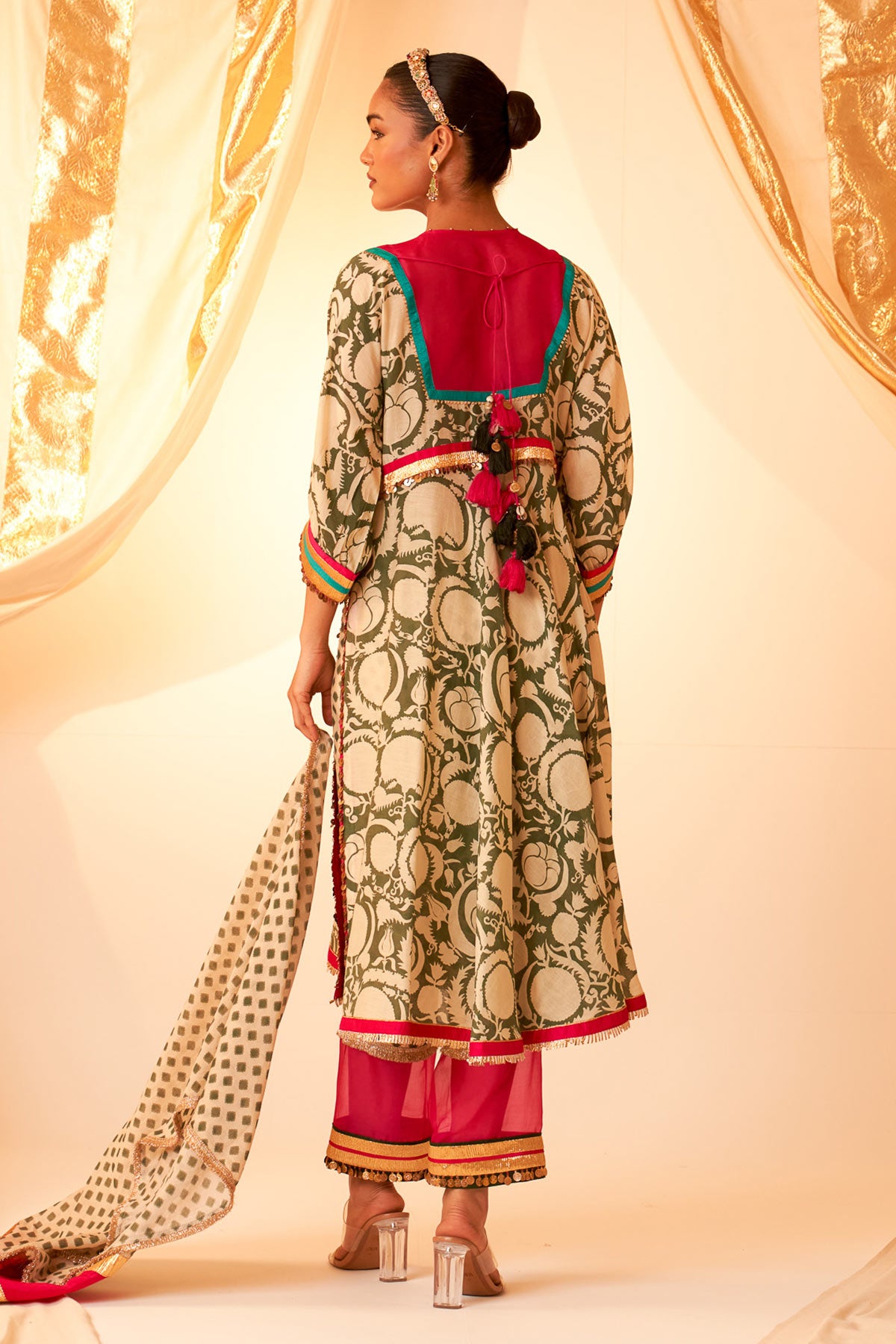 Circle York Kurta Set