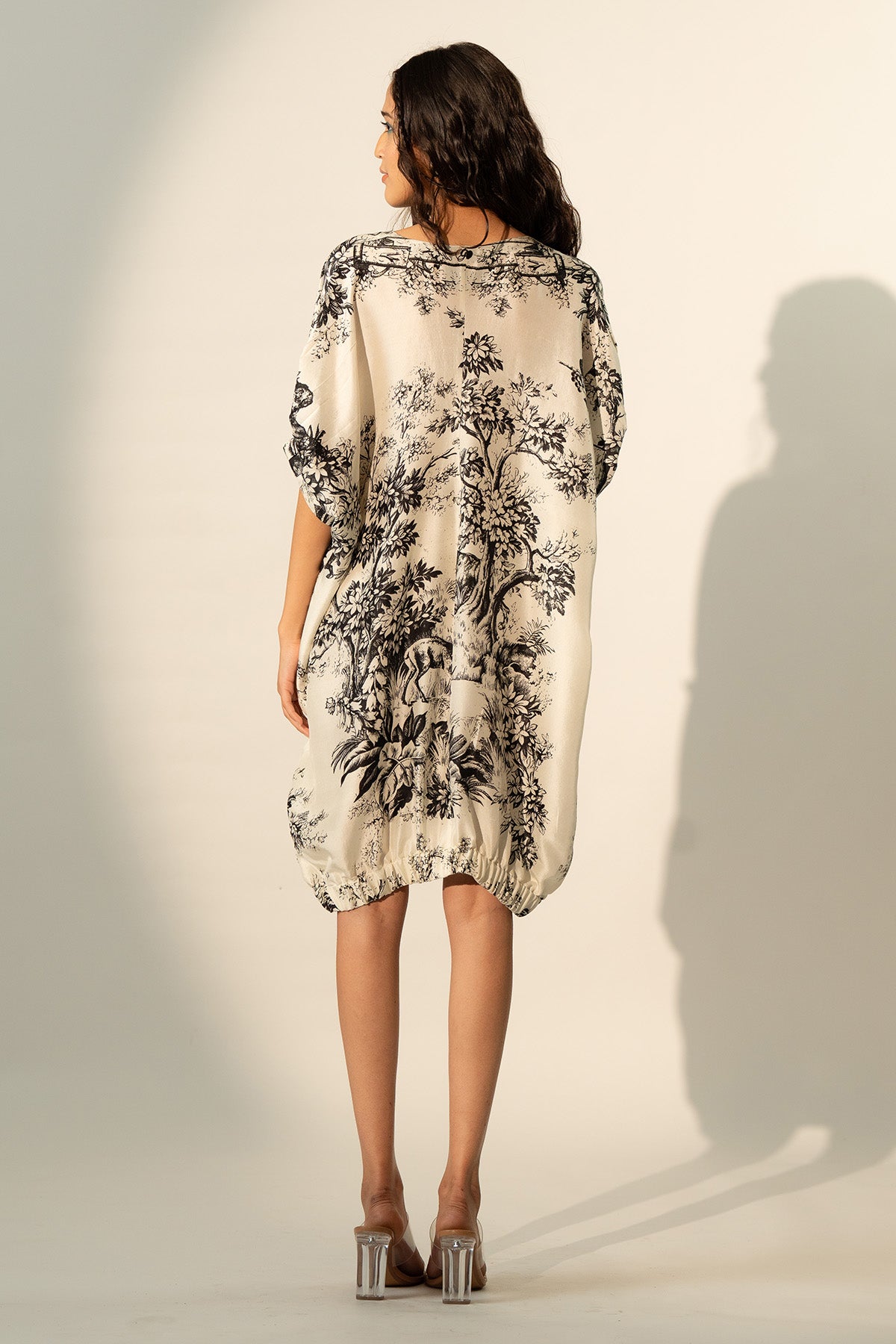 ELASTICATED HEM DRESS